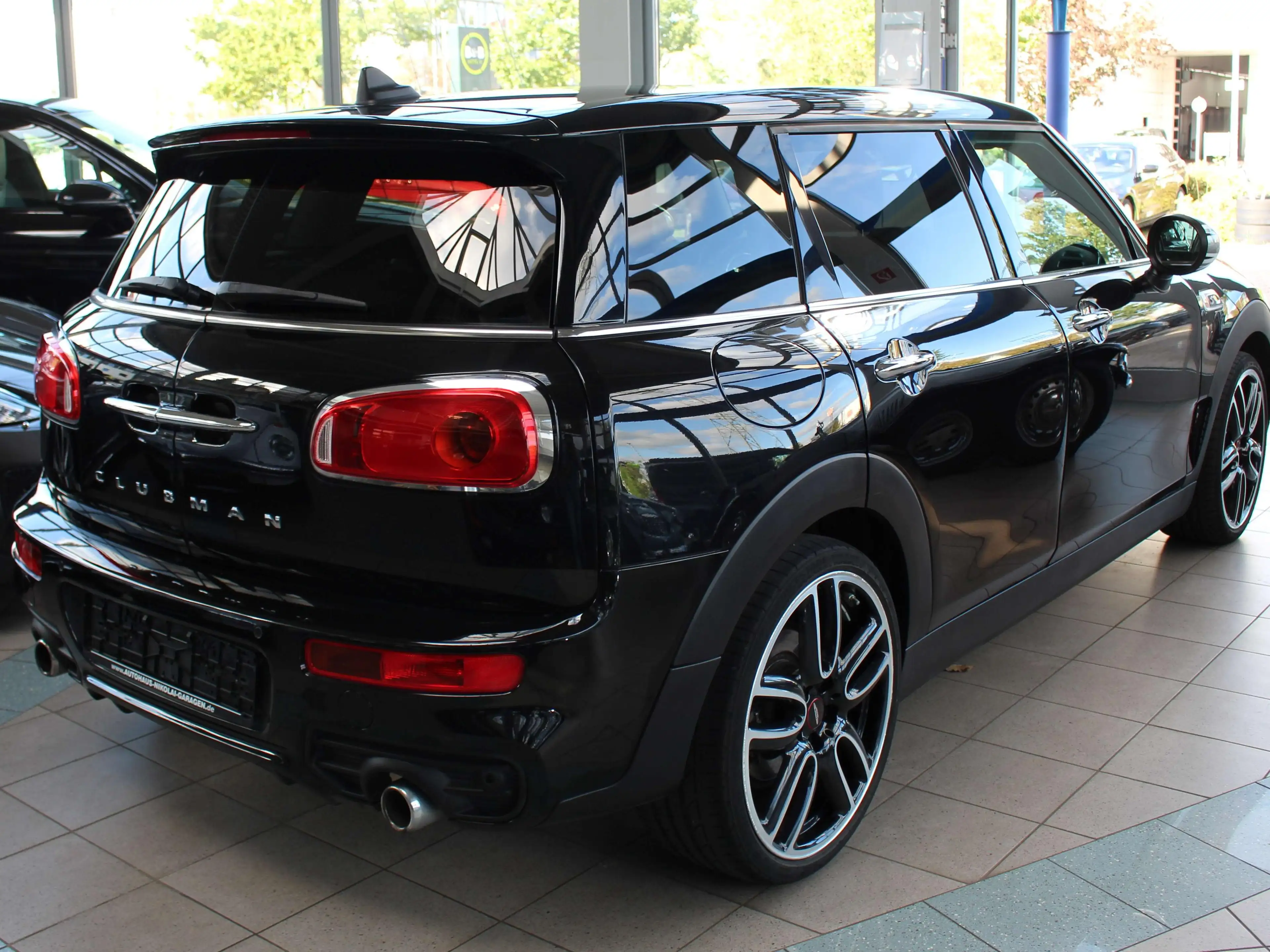 MINI Cooper S Clubman Cooper S JCW Aero-Kit , 19 Zoll — photo 2