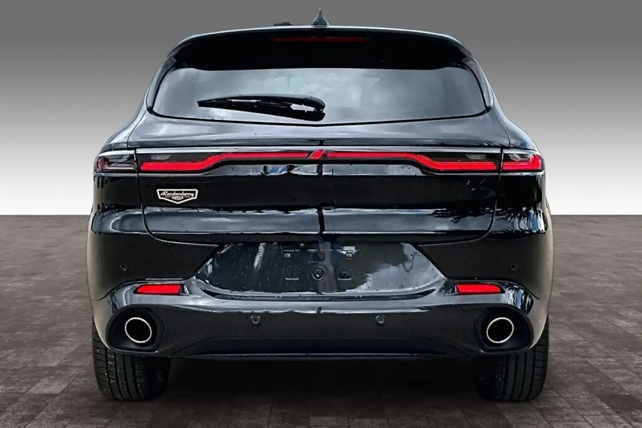 Dodge Hornet снимка Dodge Hornet