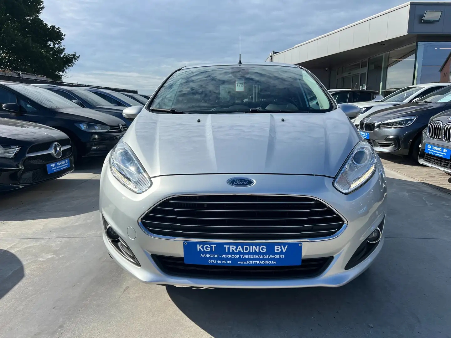 Ford Fiesta 1.0i ECOBOOST TITANIUM BLUETOOTH PDC ALU AIRCO LED Argent - 2