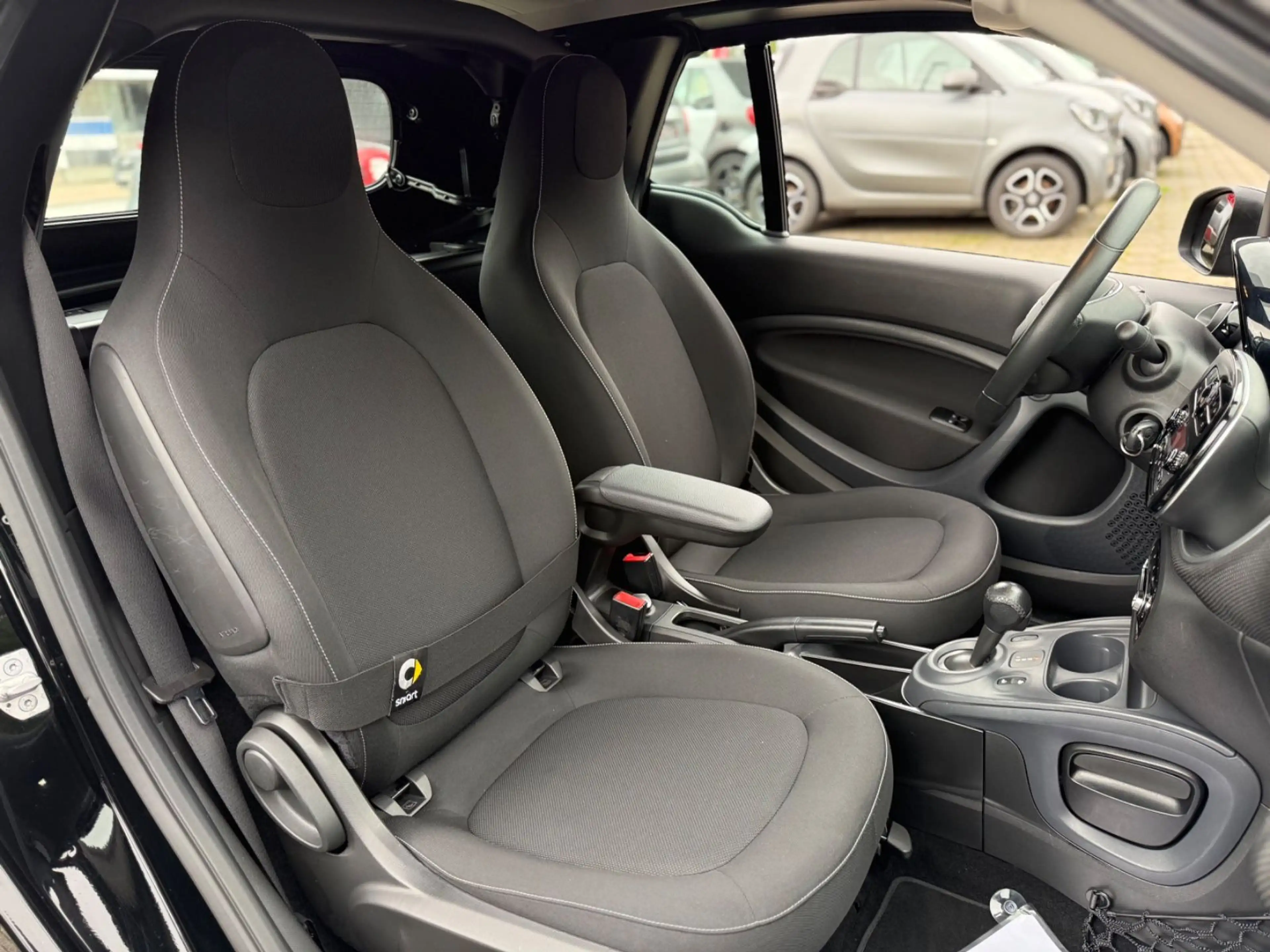 smart forTwo CABRIO*COOL&AUDIO*SITZHEIZUNG*AUTOMATIK — photo 12