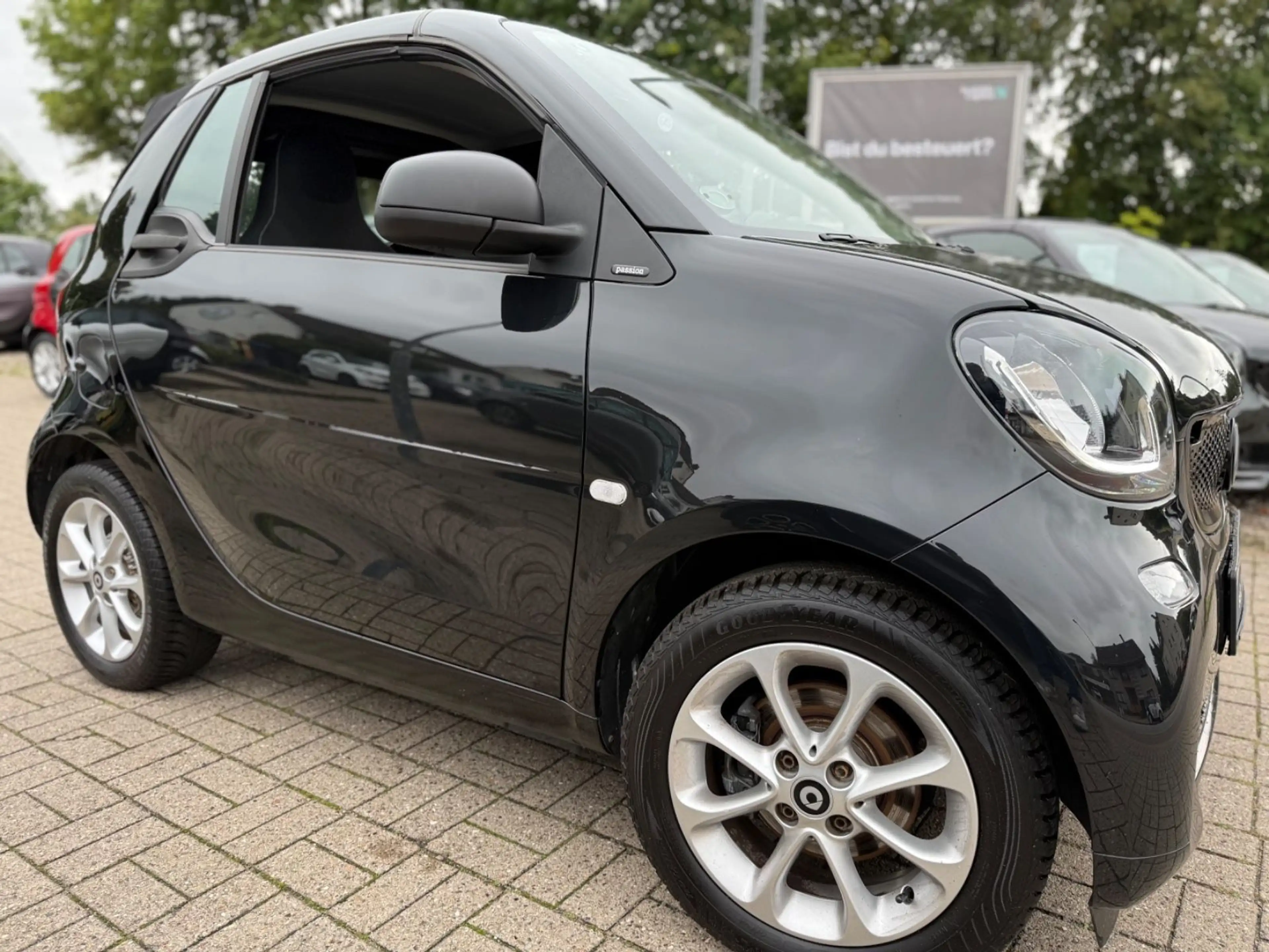 smart forTwo CABRIO*COOL&AUDIO*SITZHEIZUNG*AUTOMATIK — photo 2