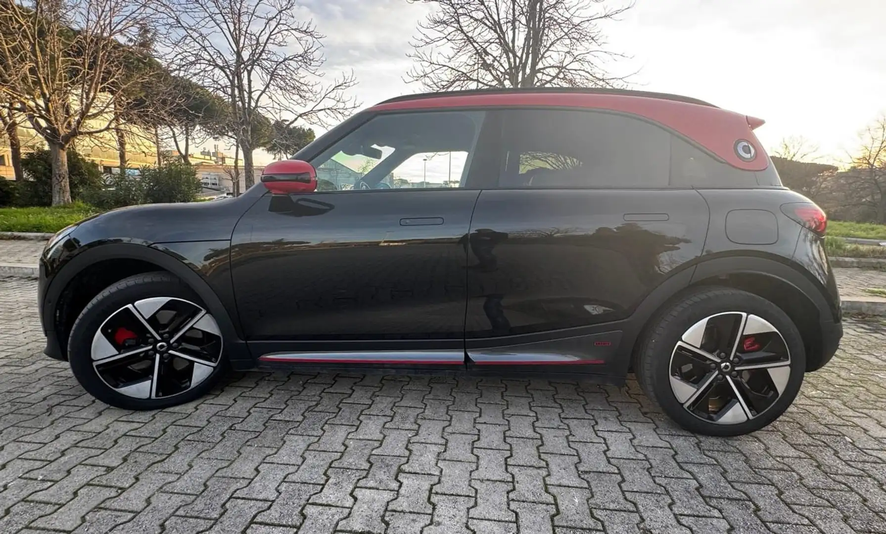 smart #1 BRABUS - Ufficiale Italiana Nero - 2
