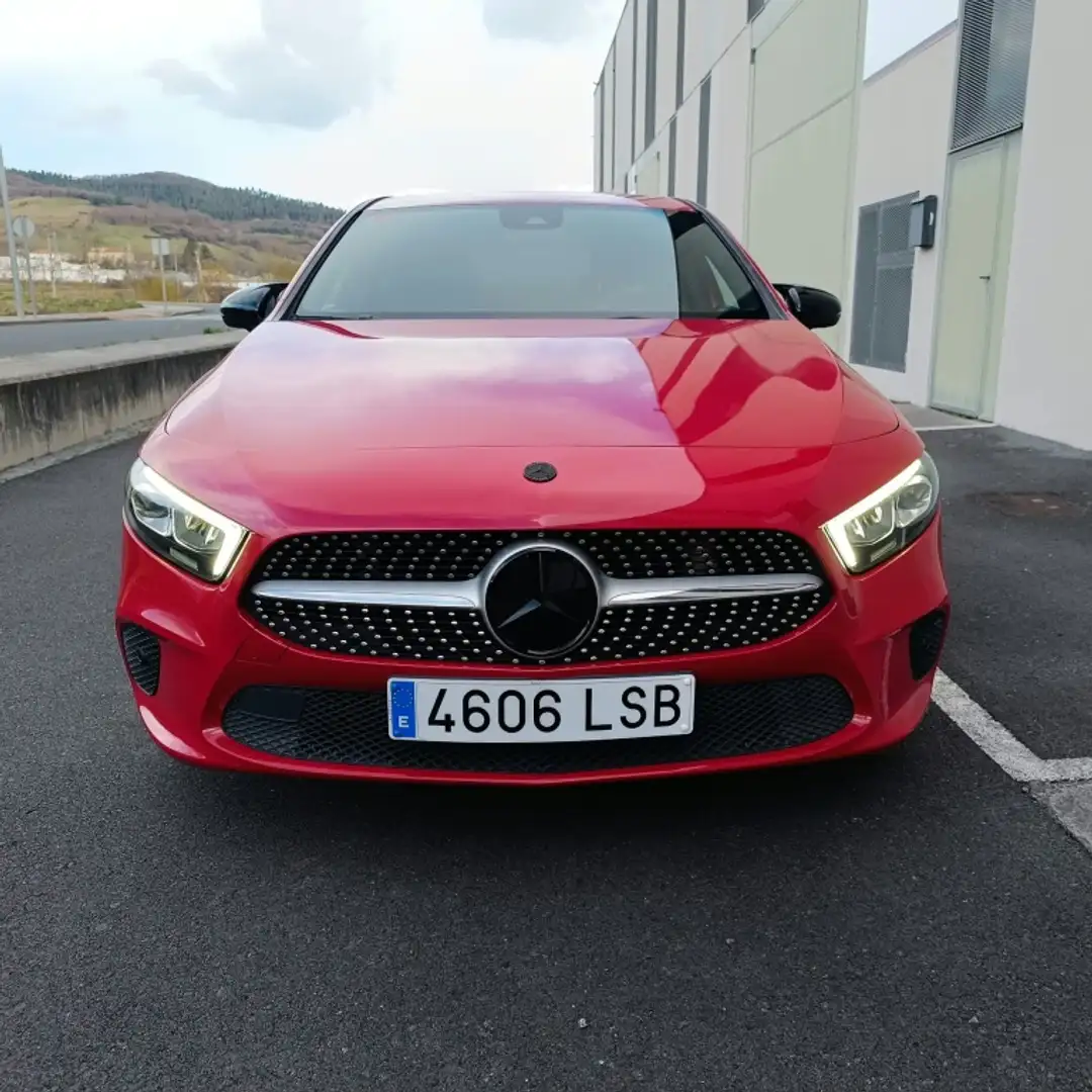 Mercedes-Benz A 180 180d 7G-DCT Rojo - 2
