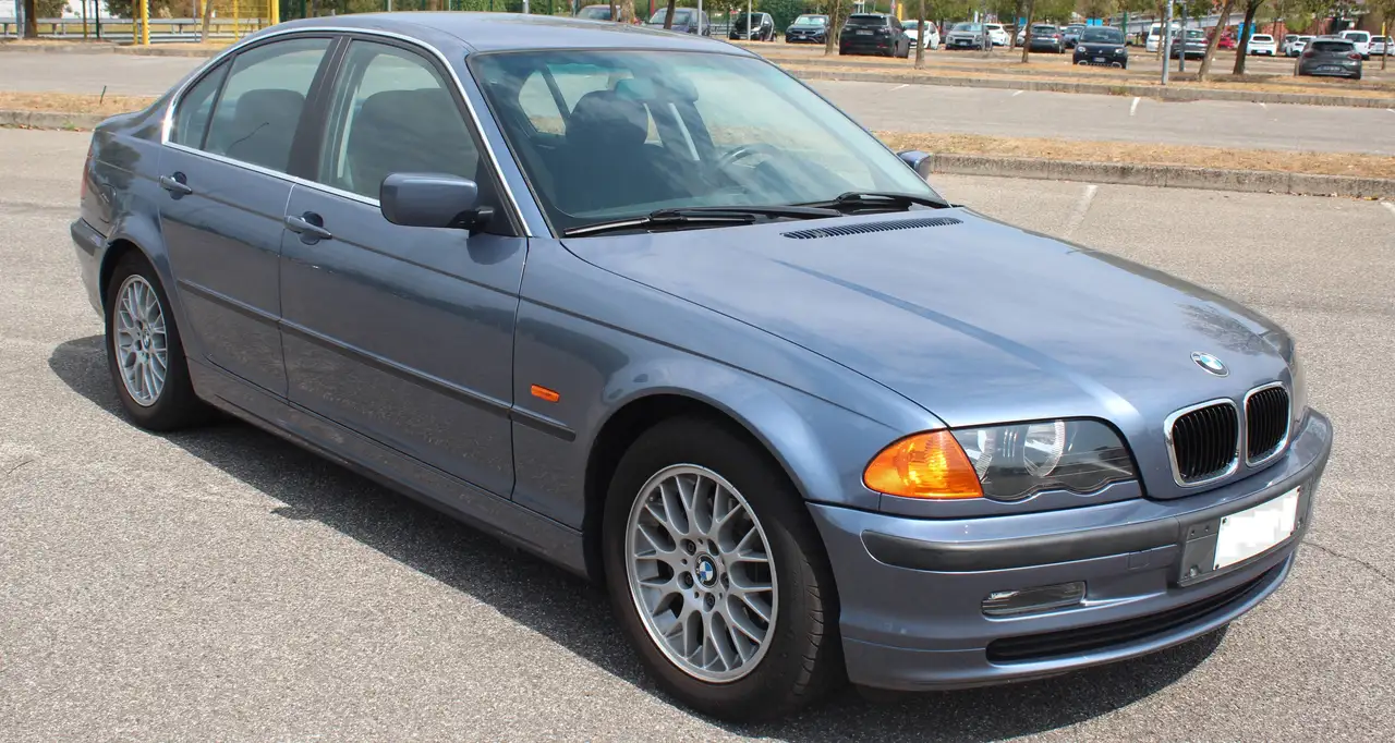 BMW 320 Serie 3 E46 Berlina 320i Eletta, foto 5