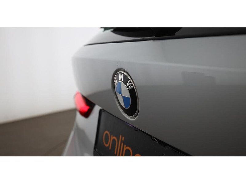 BMW 318 d Touring Sport Line Aut LED AHK RADAR LEDER — photo 7