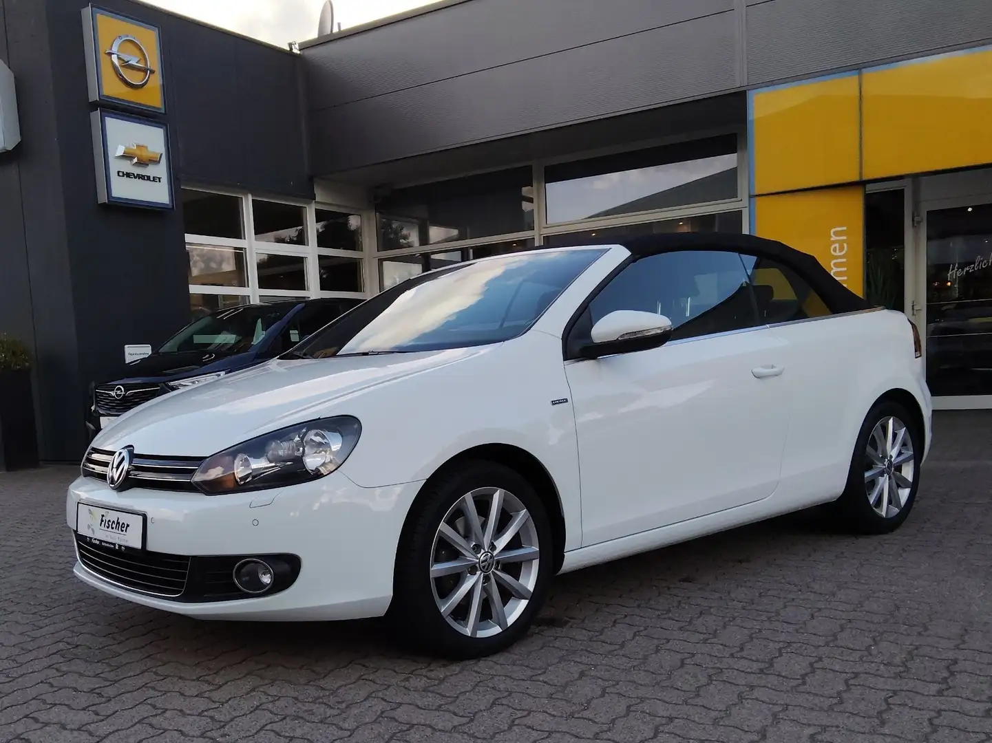 Volkswagen Golf Cabriolet Lounge BMT /Allwetterreifen /Windschott /Parkpilot Blanco - 2