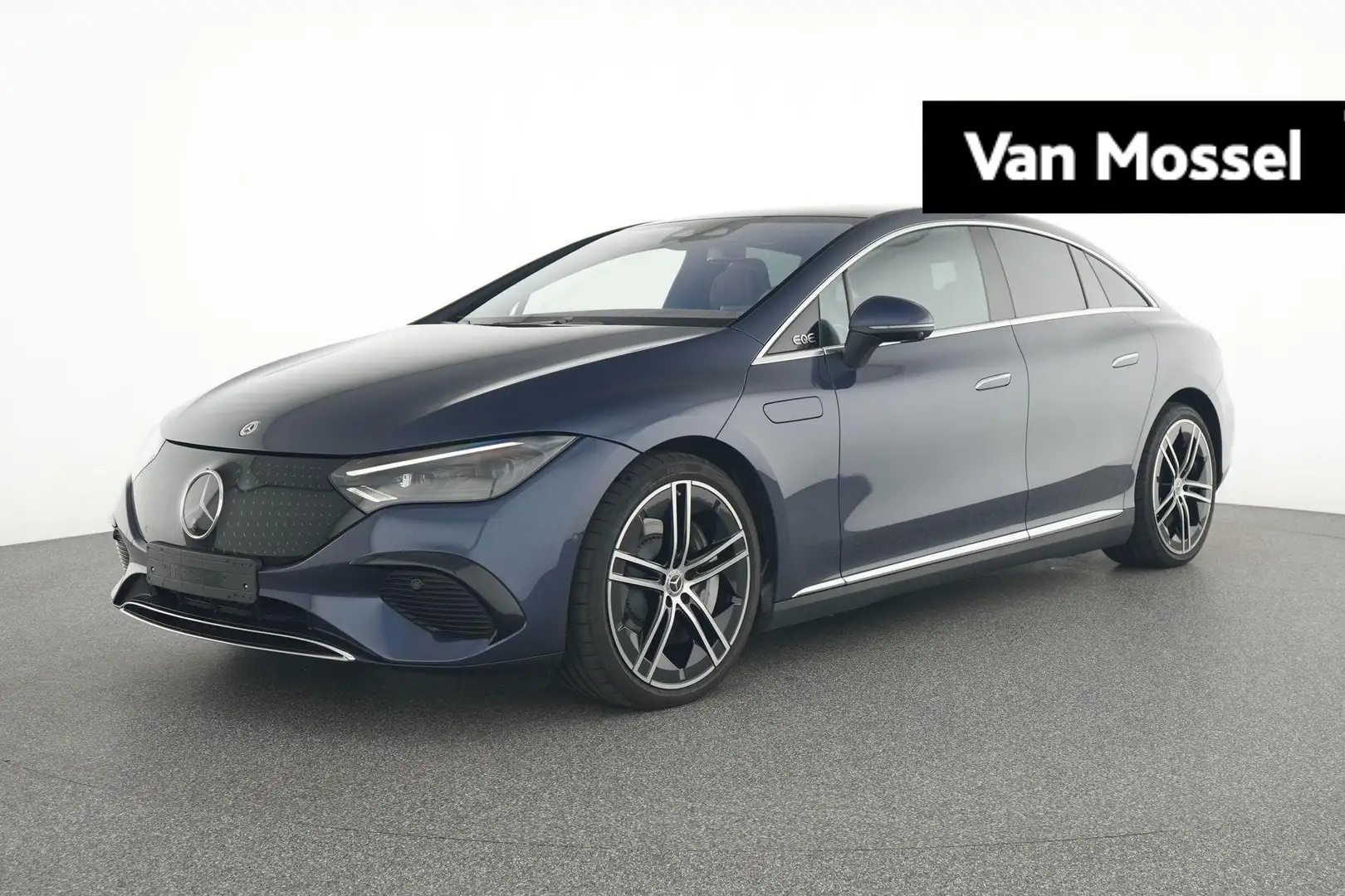 Mercedes-Benz EQE 350 4MATIC Luxury Line + NAPPA LEDER + PANO + DIGITAL Blauw - 1