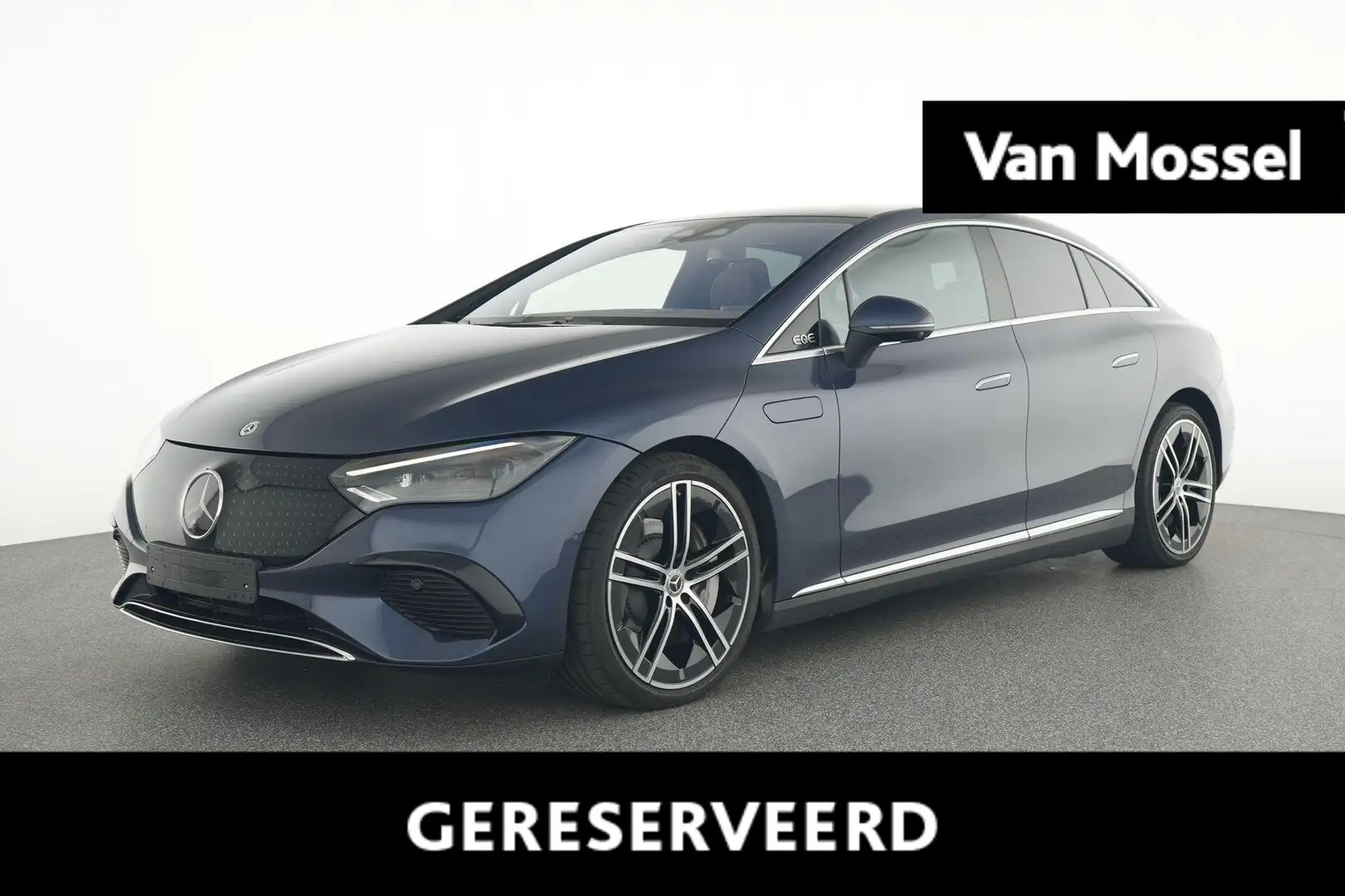 Mercedes-Benz EQE 350 4MATIC Luxury Line + NAPPA LEDER + PANO + DIGITAL Albastru - 1