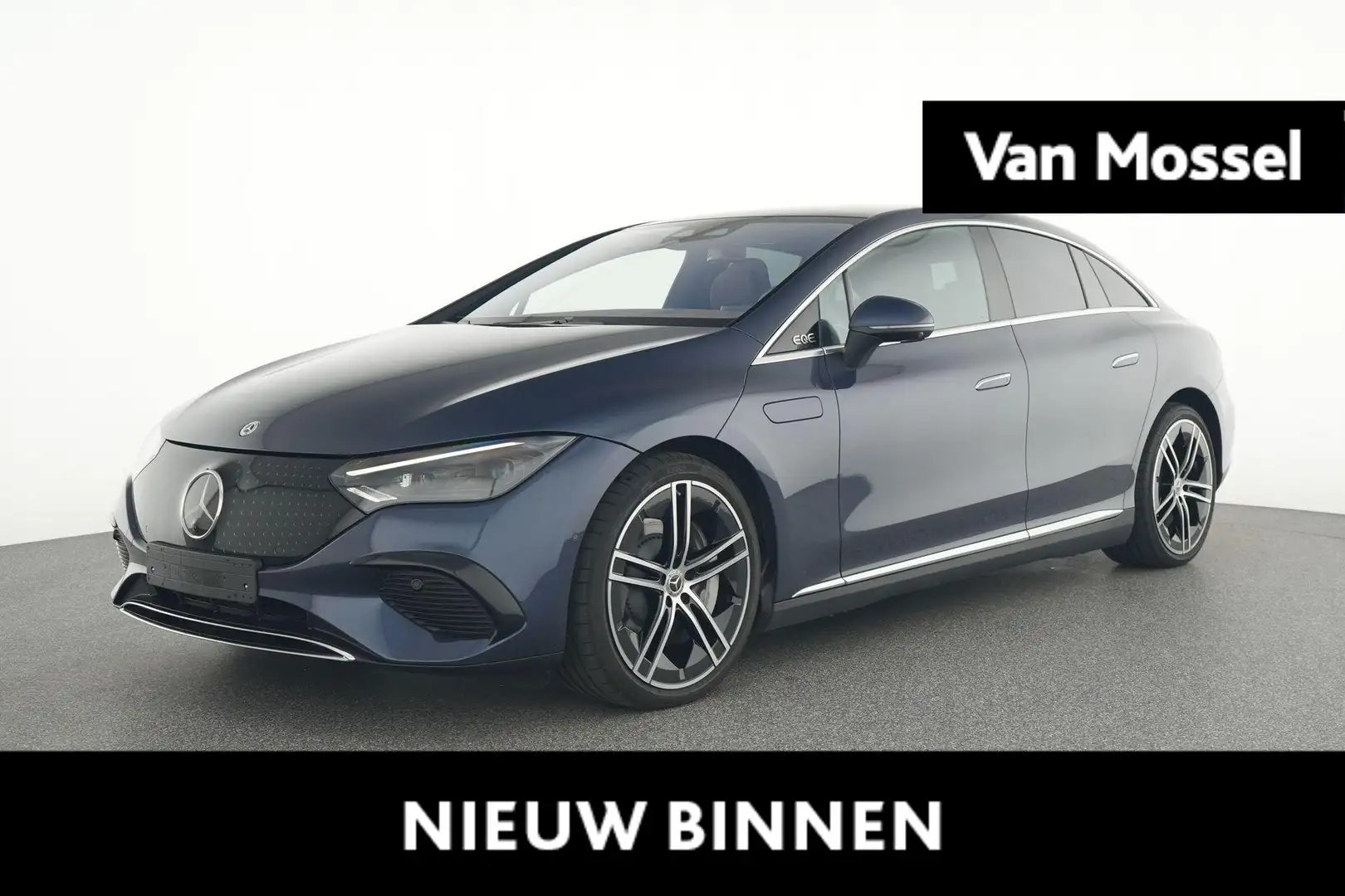 Mercedes-Benz EQE 350 4MATIC Luxury Line + NAPPA LEDER + PANO + DIGITAL Bleu - 1