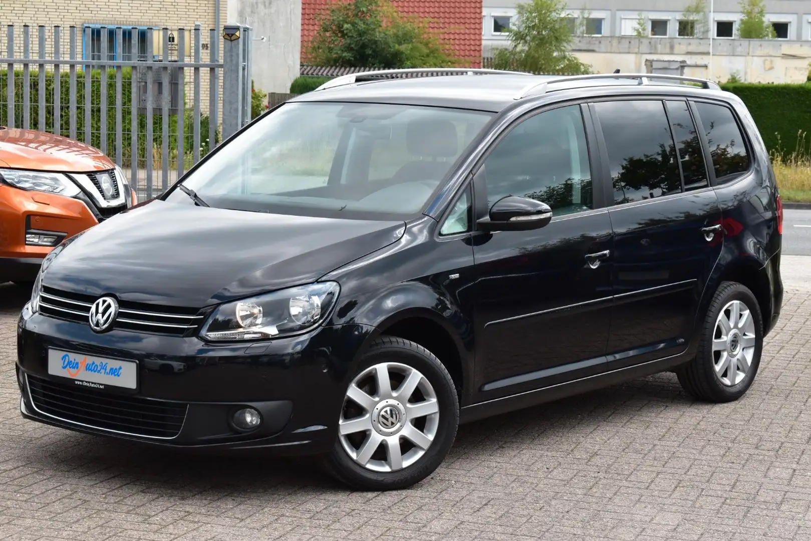 Volkswagen Touran Cup 2.Hd|Navi|Tempo.|Si-HZG|PDC|Klimaaut. Noir - 1