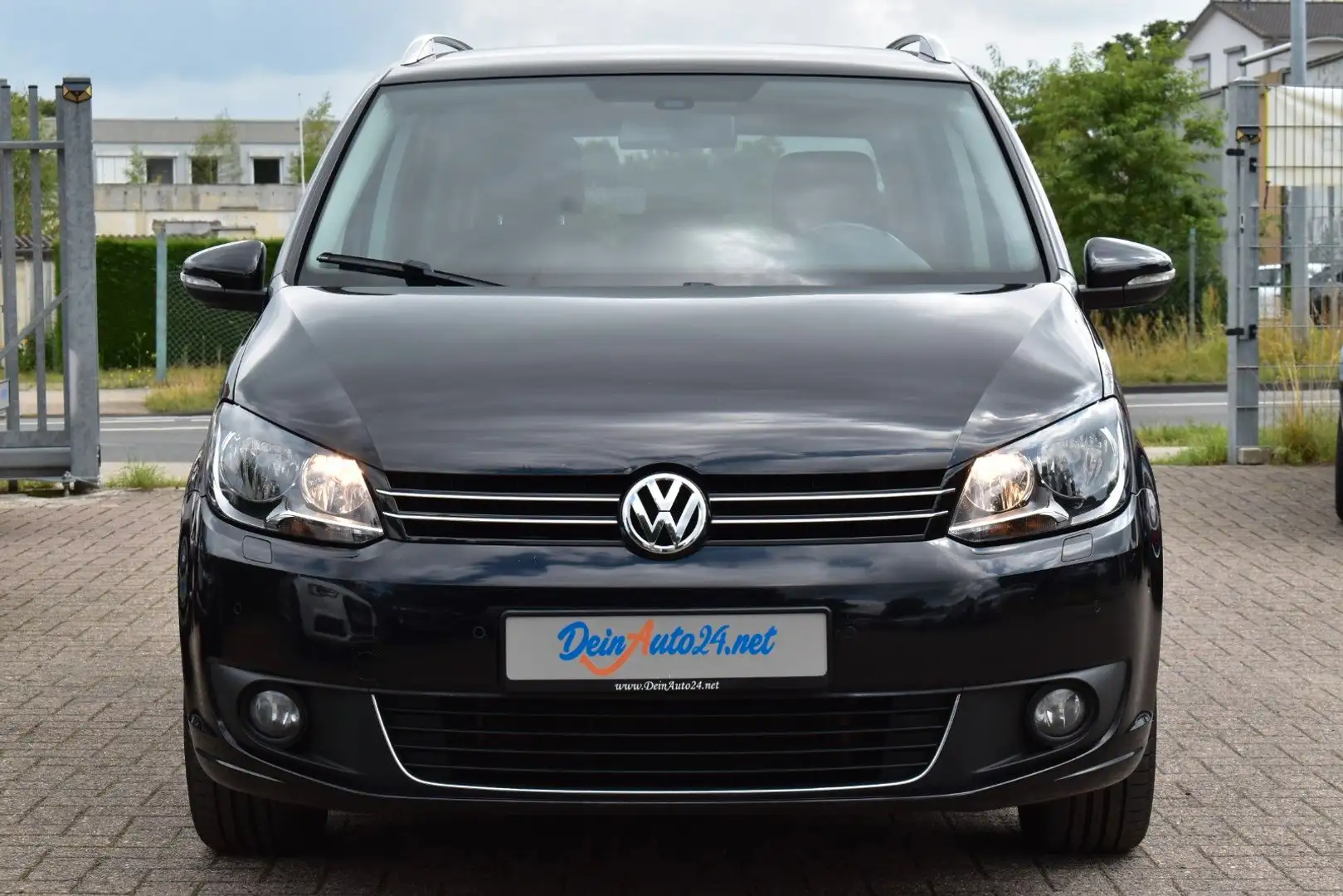 Volkswagen Touran Cup 2.Hd|Navi|Tempo.|Si-HZG|PDC|Klimaaut. Noir - 2