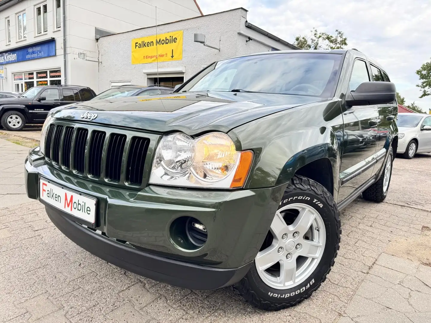 Jeep Grand Cherokee 3.7 Laredo + 4x4 Klima Grün - 1