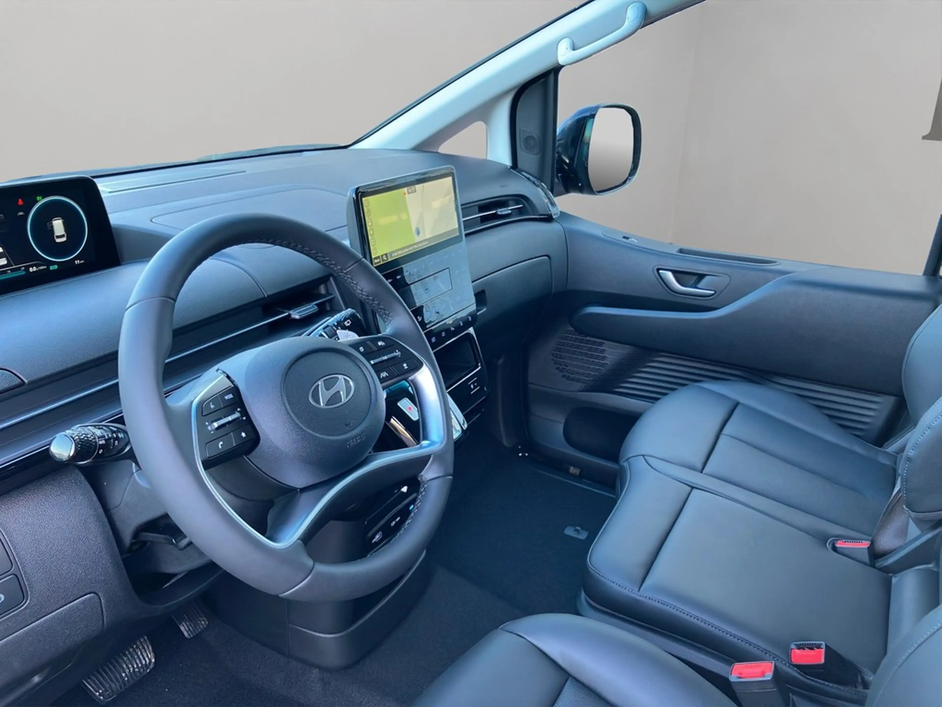 Hyundai STARIA 9 Sitzer HEV 1.6 T-GDI Prime PANO PARK-PAKET — photo 11