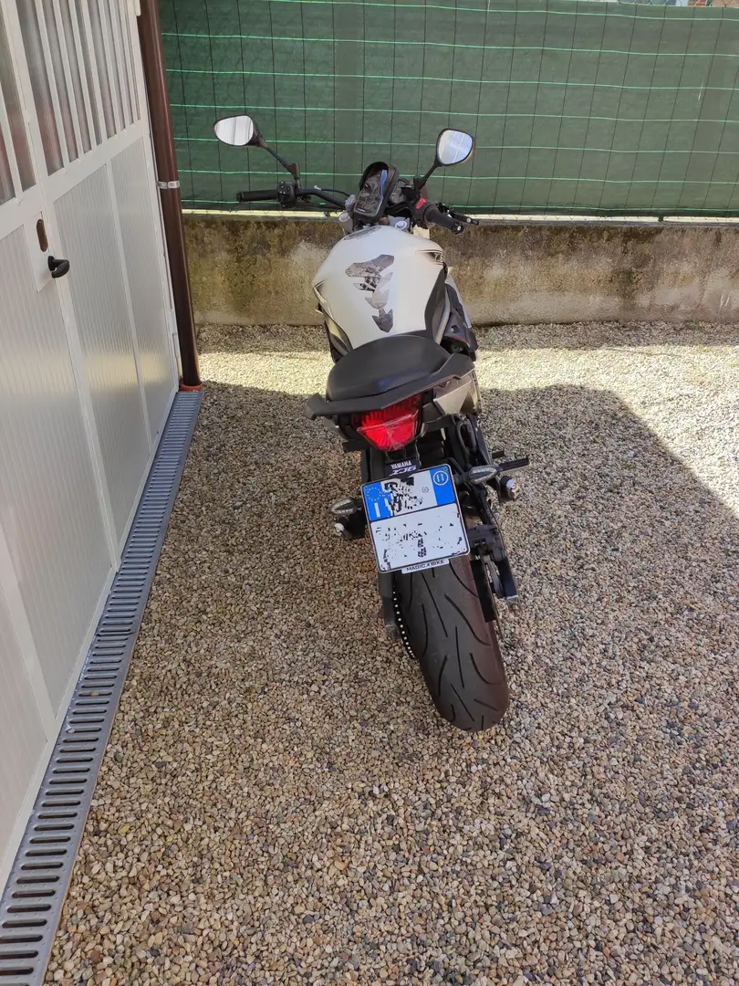 Yamaha XJ 6 Bianco - 2