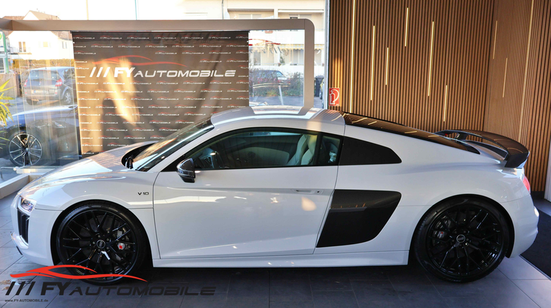 Audi R8 5.2 FSI V10 Plus Carbon Laser B&O TOP Zustand — photo 2