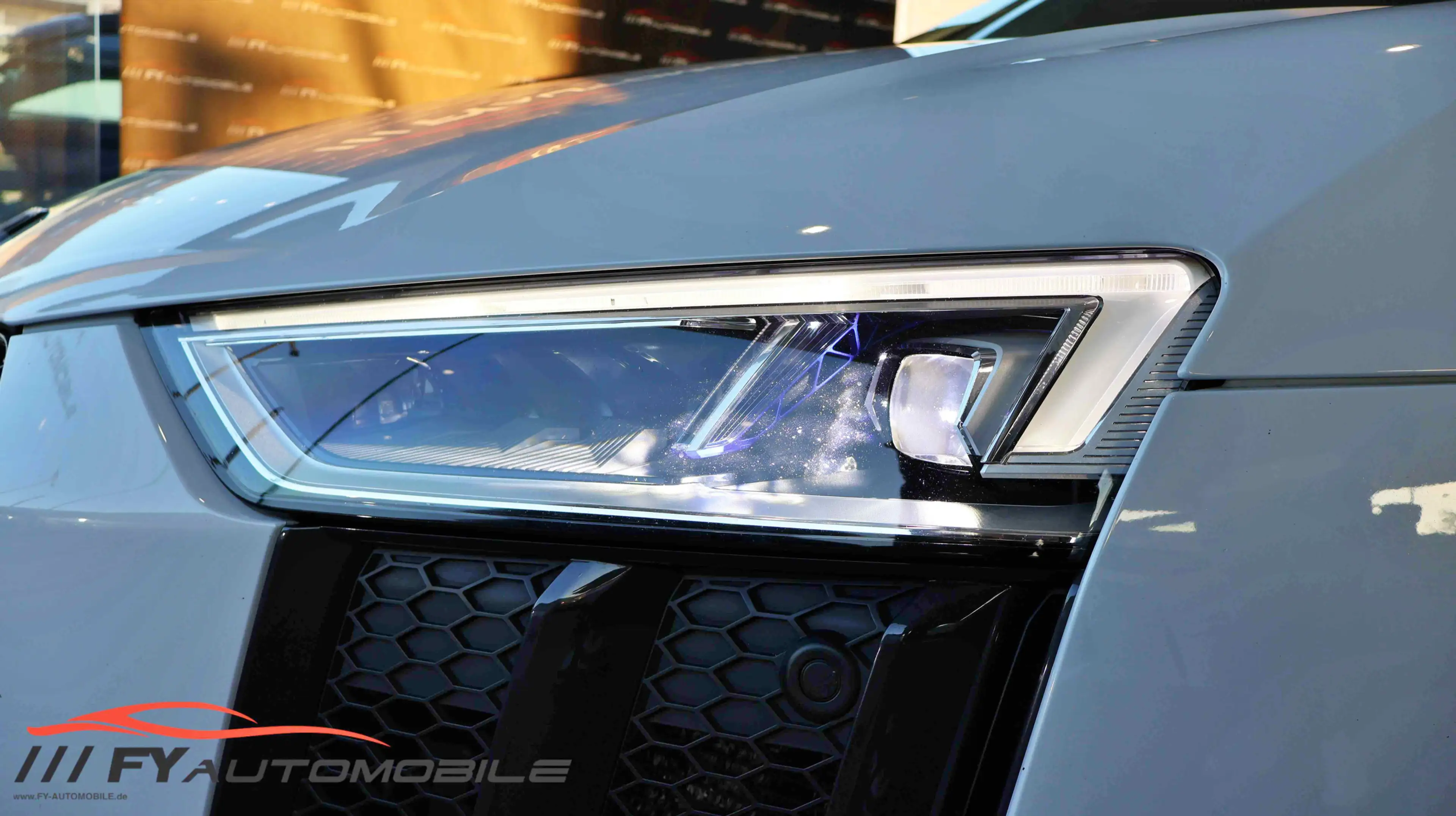 Audi R8 5.2 FSI V10 Plus Carbon Laser B&O TOP Zustand — photo 15