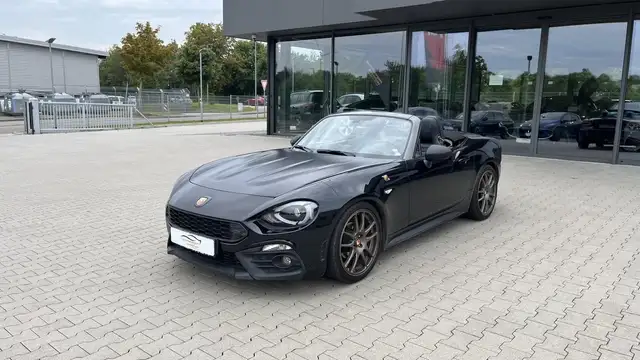 Abarth 124 Spider