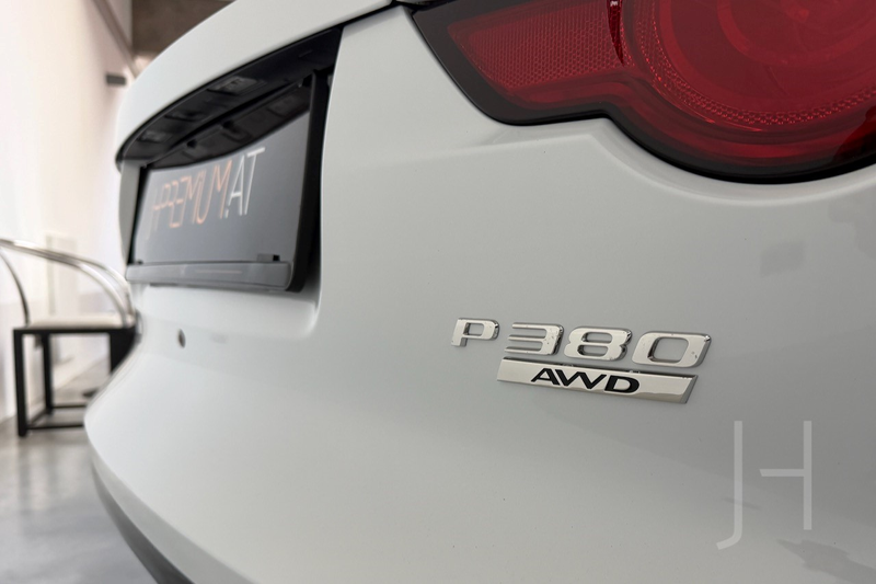 Jaguar F-Type P380 AWD Auto R-DYNAMIC Coupe — photo 9