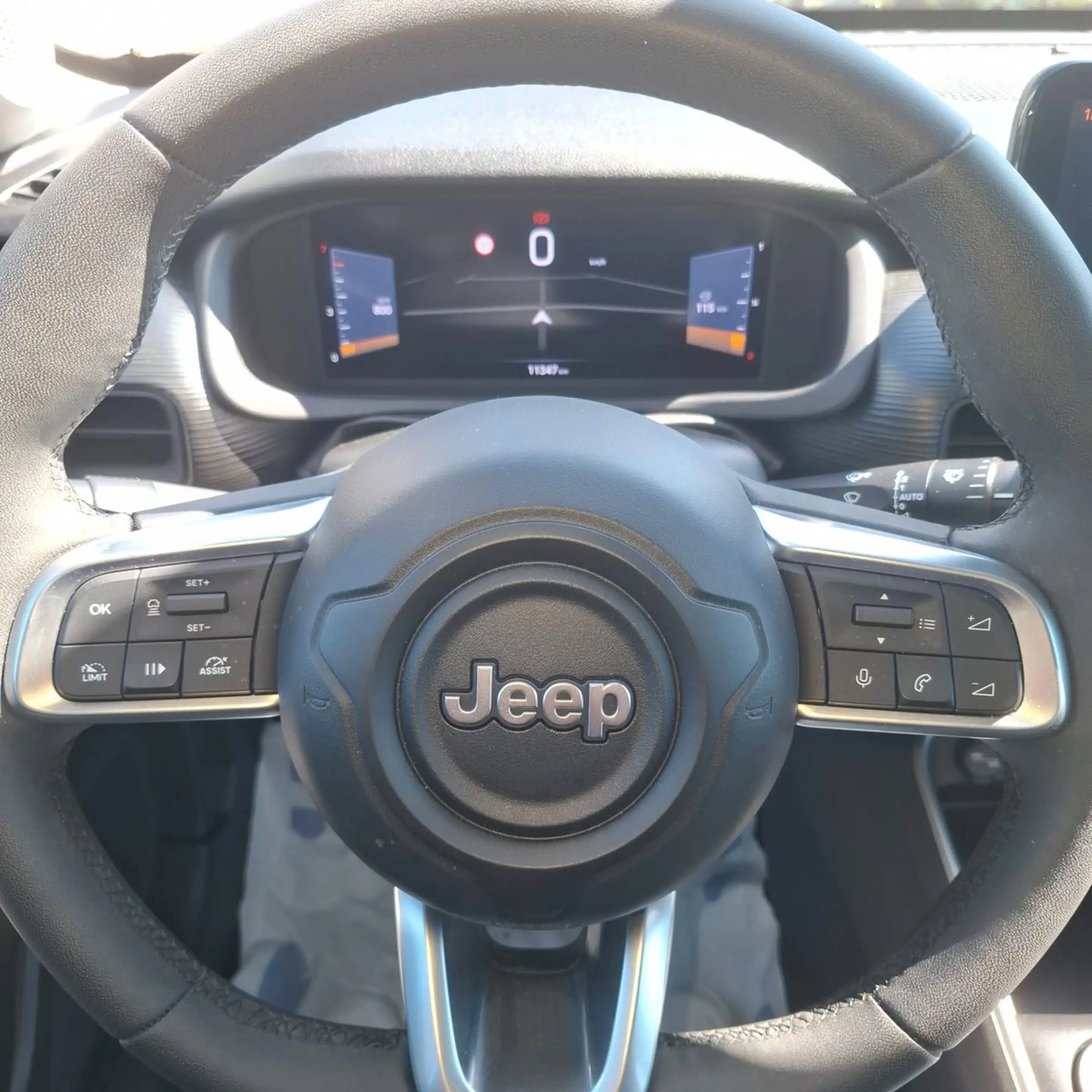 Jeep Avenger Altitude — photo 12