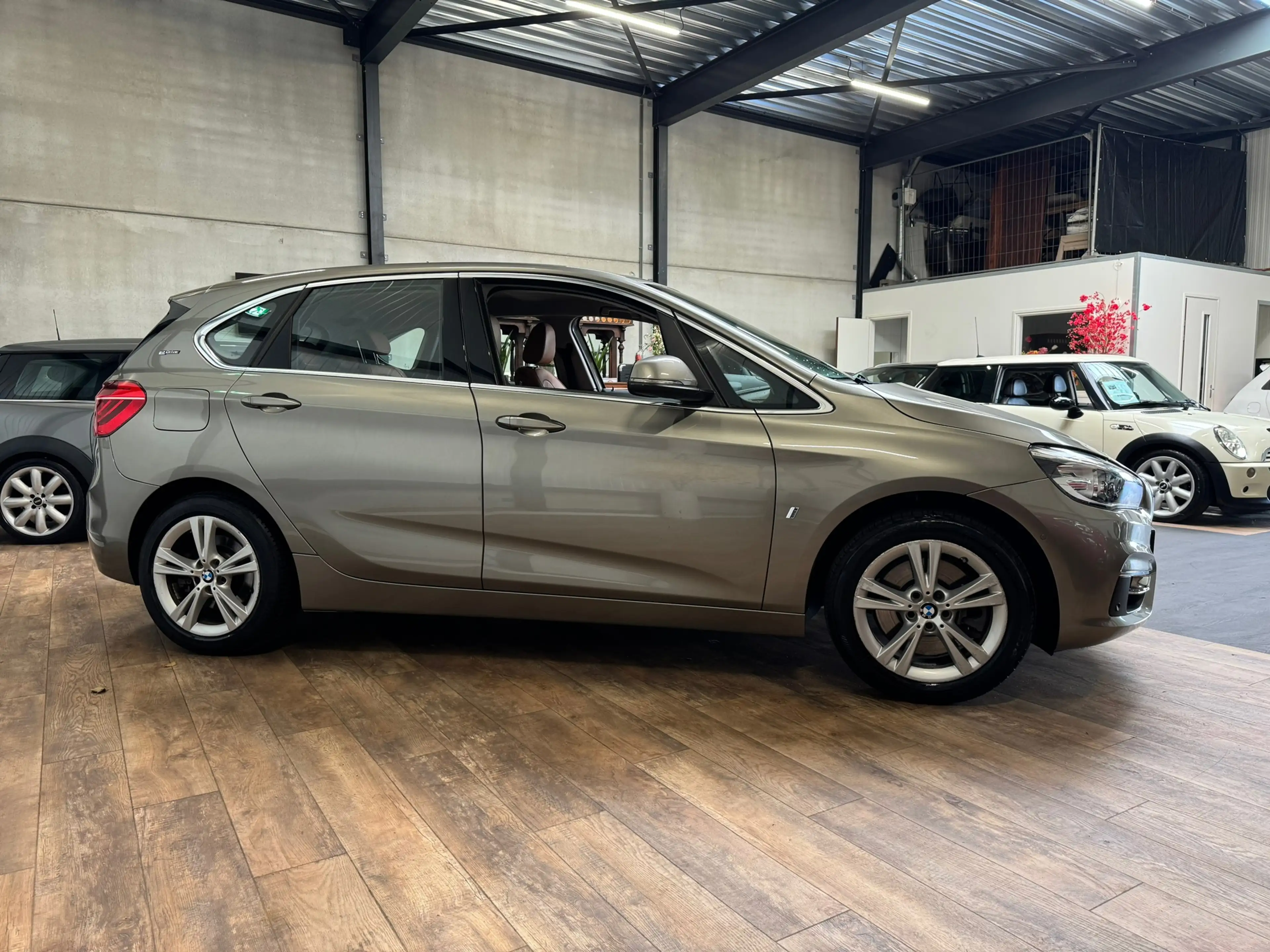 BMW 225 2-serie Active Tourer 225xe iPerformance High Exec — photo 18