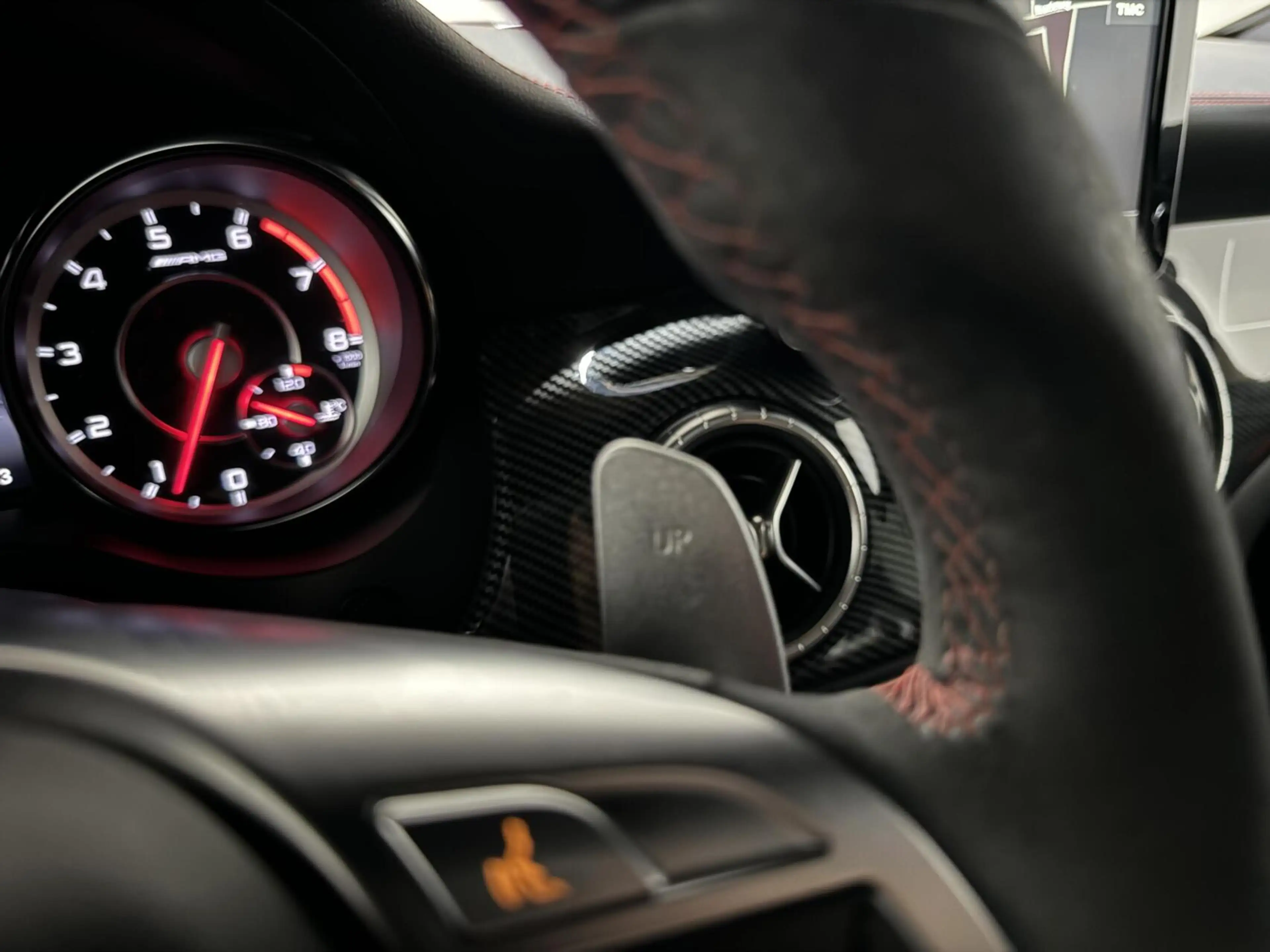 Mercedes-Benz CLA 45 AMG 4MATIC Pano Recaro H/K Camera NAP — photo 30