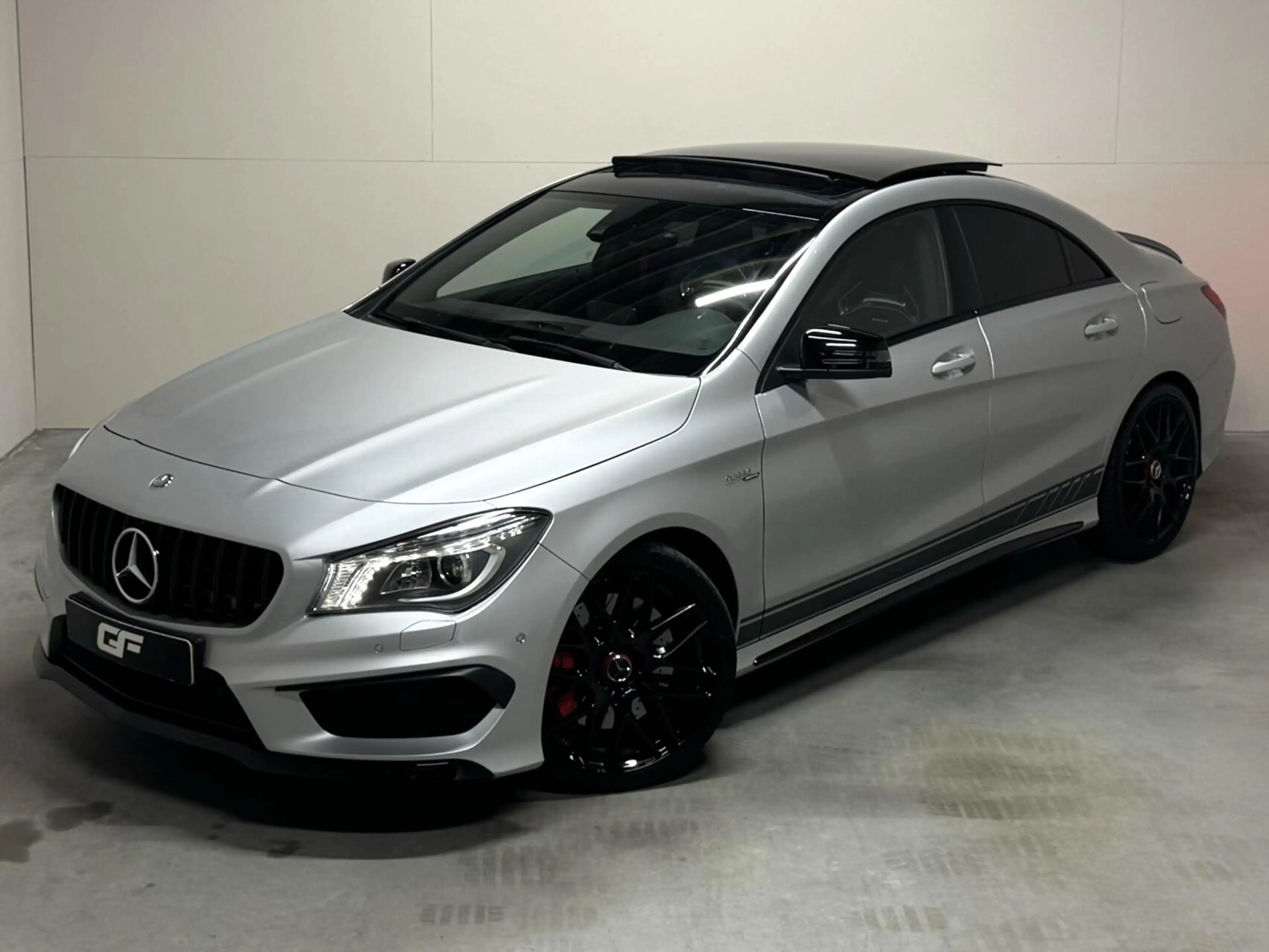 Mercedes-Benz CLA 45 AMG 4MATIC Pano Recaro H/K Camera NAP — photo 11