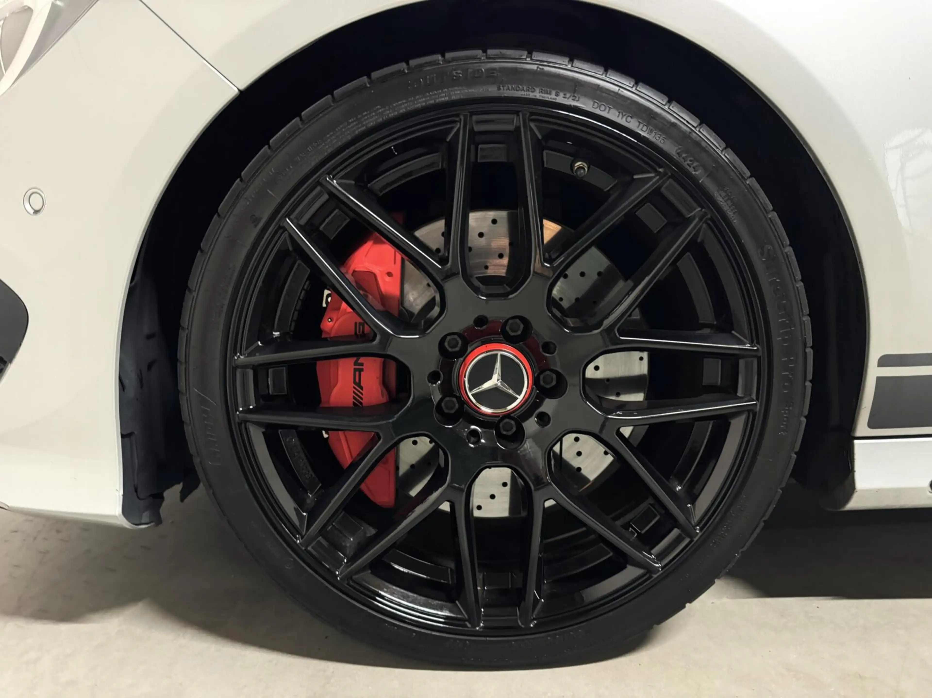 Mercedes-Benz CLA 45 AMG 4MATIC Pano Recaro H/K Camera NAP — photo 43