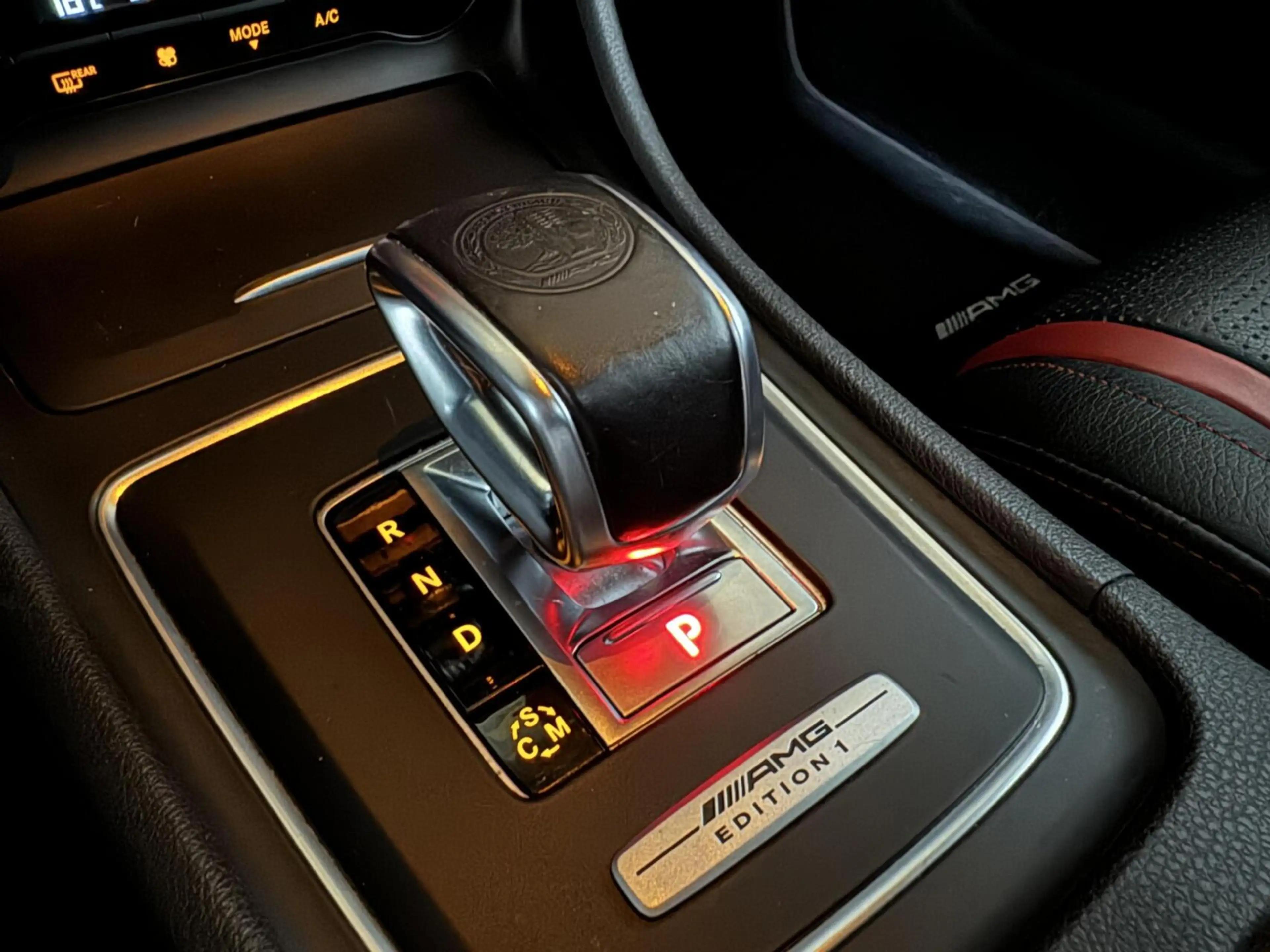 Mercedes-Benz CLA 45 AMG 4MATIC Pano Recaro H/K Camera NAP — photo 38