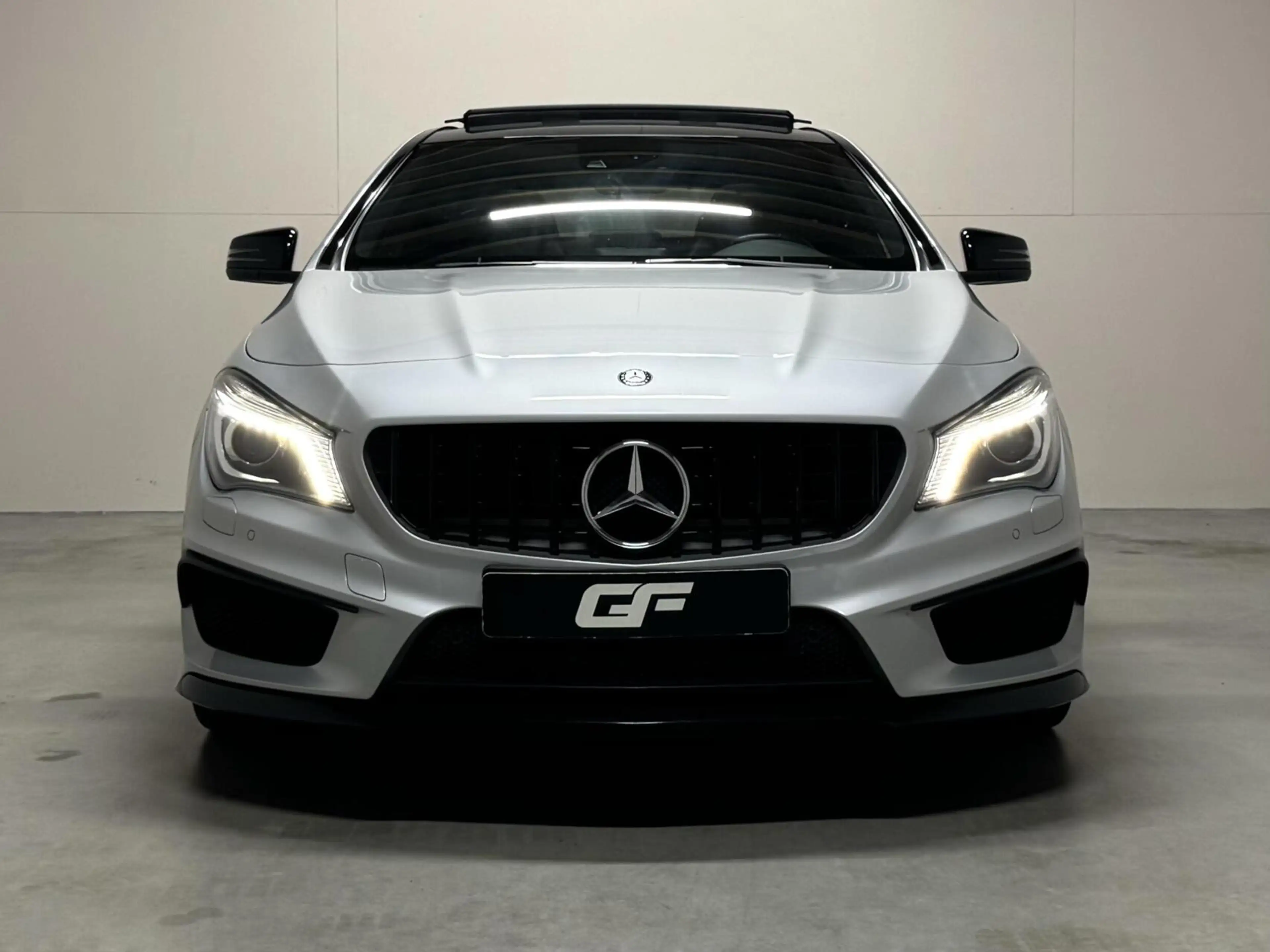Mercedes-Benz CLA 45 AMG 4MATIC Pano Recaro H/K Camera NAP — photo 12