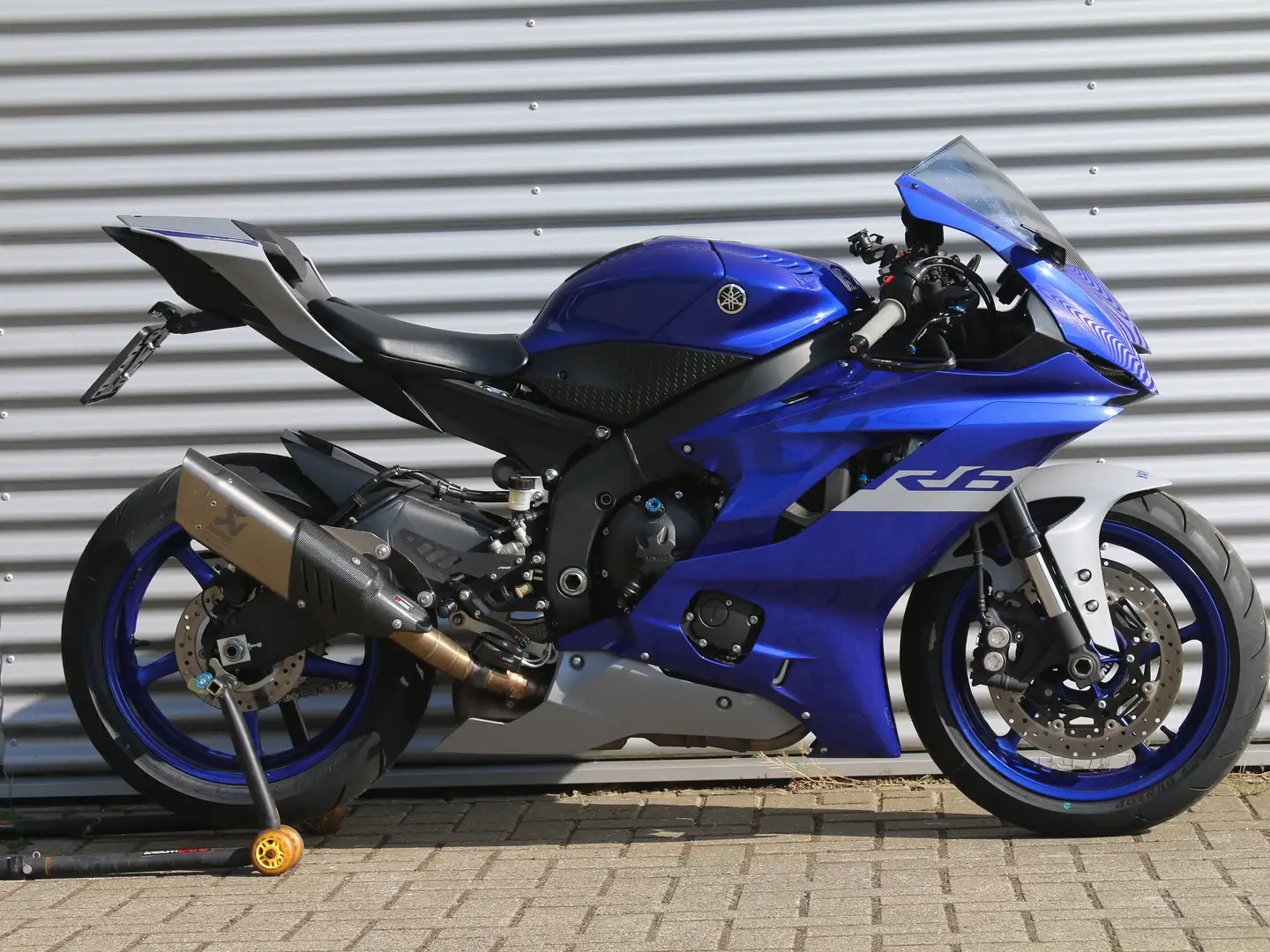 Yamaha YZF-R6 Blau - 2