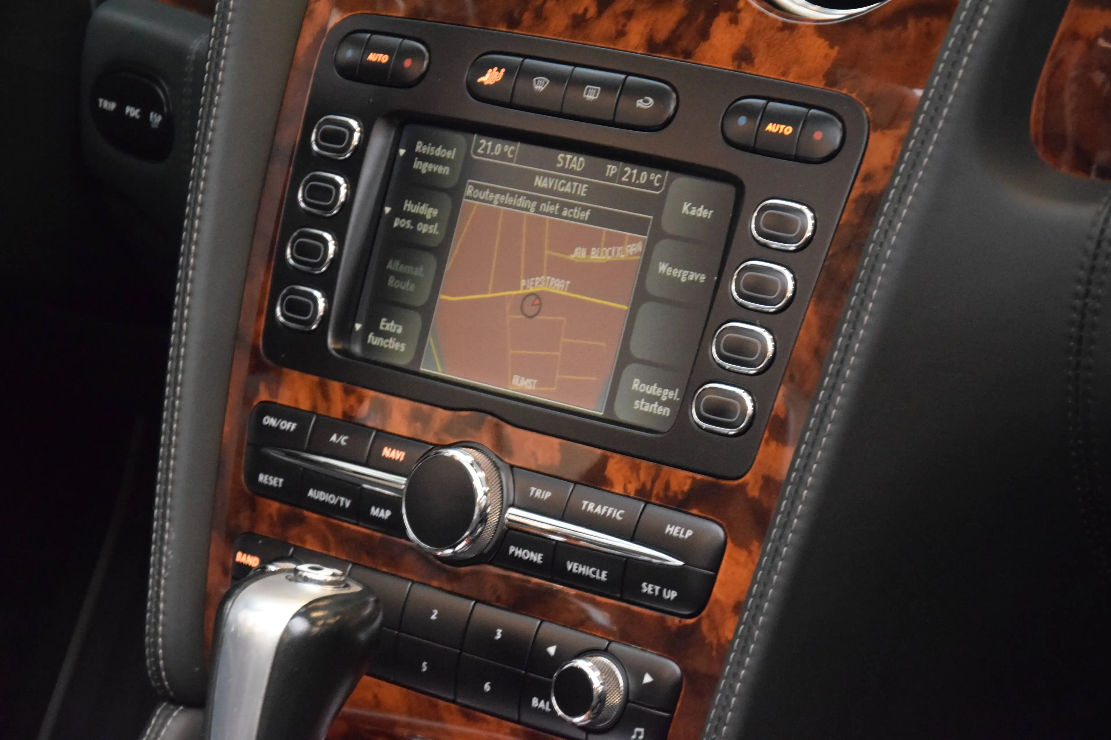 Bentley Continental GTC 6.0 BiTurbo W12 — photo 15