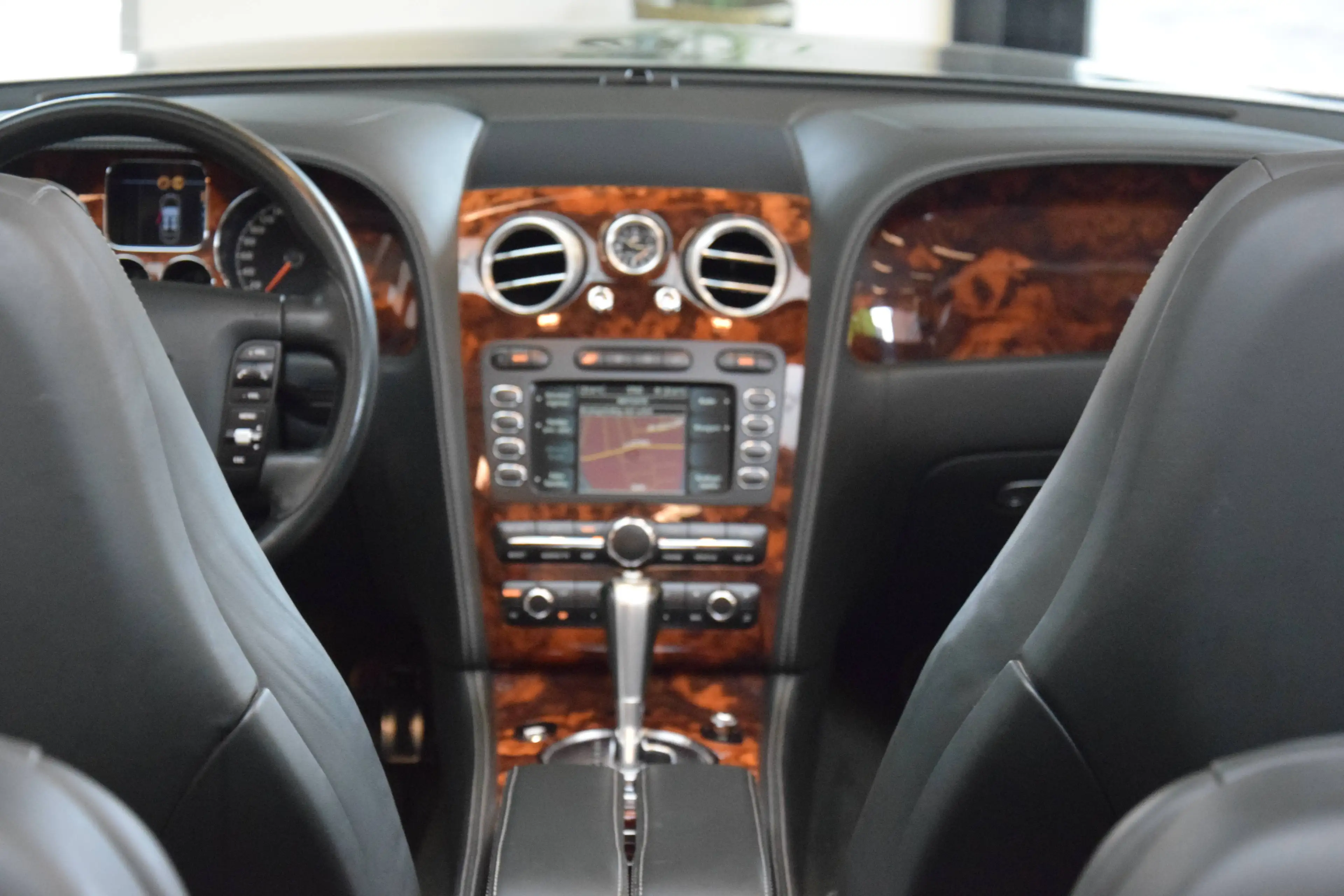 Bentley Continental GTC 6.0 BiTurbo W12 — photo 9