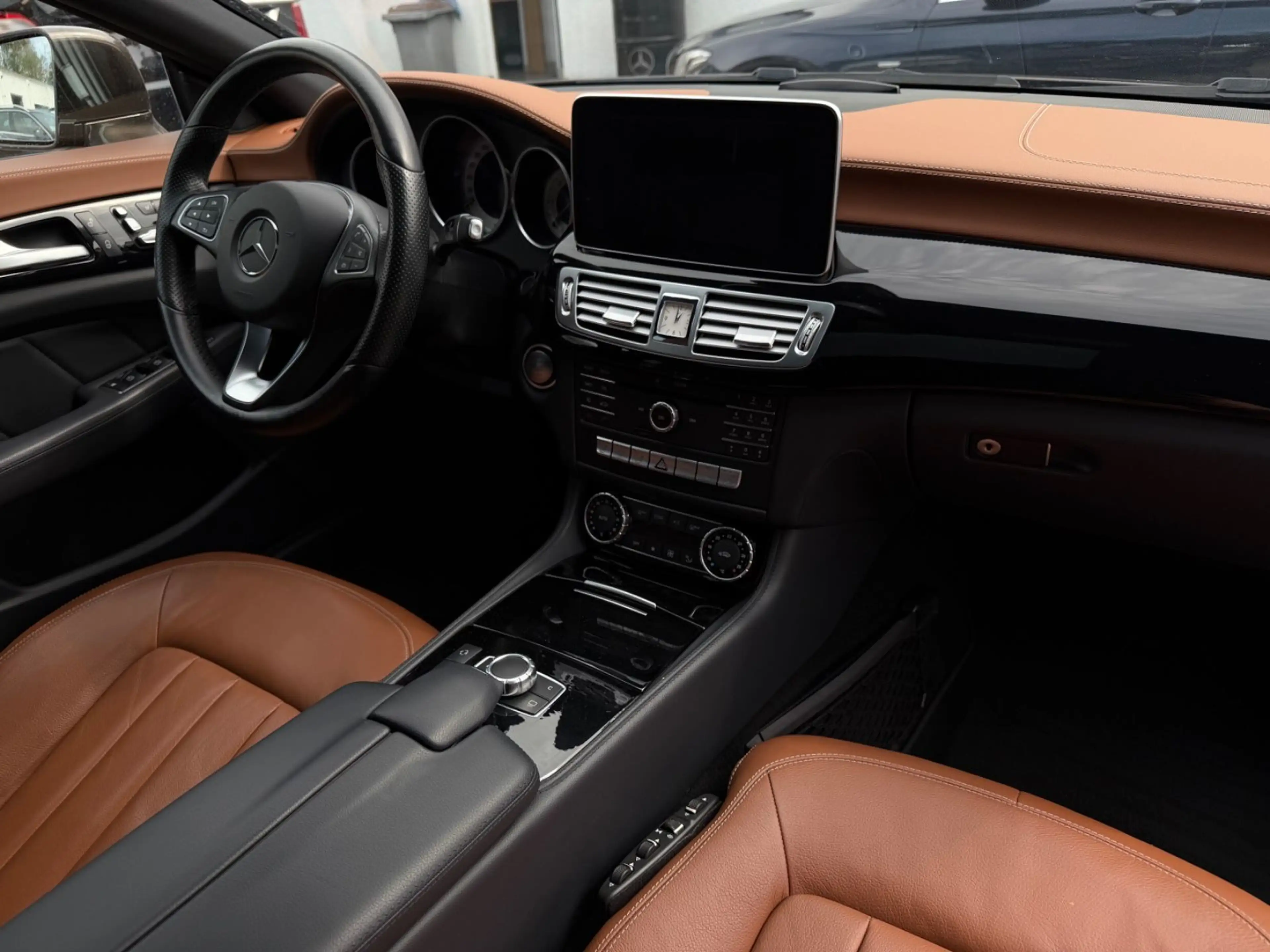 Mercedes-Benz CLS CLS 350d BlueTec 4Matic Shooting Brake — photo 12