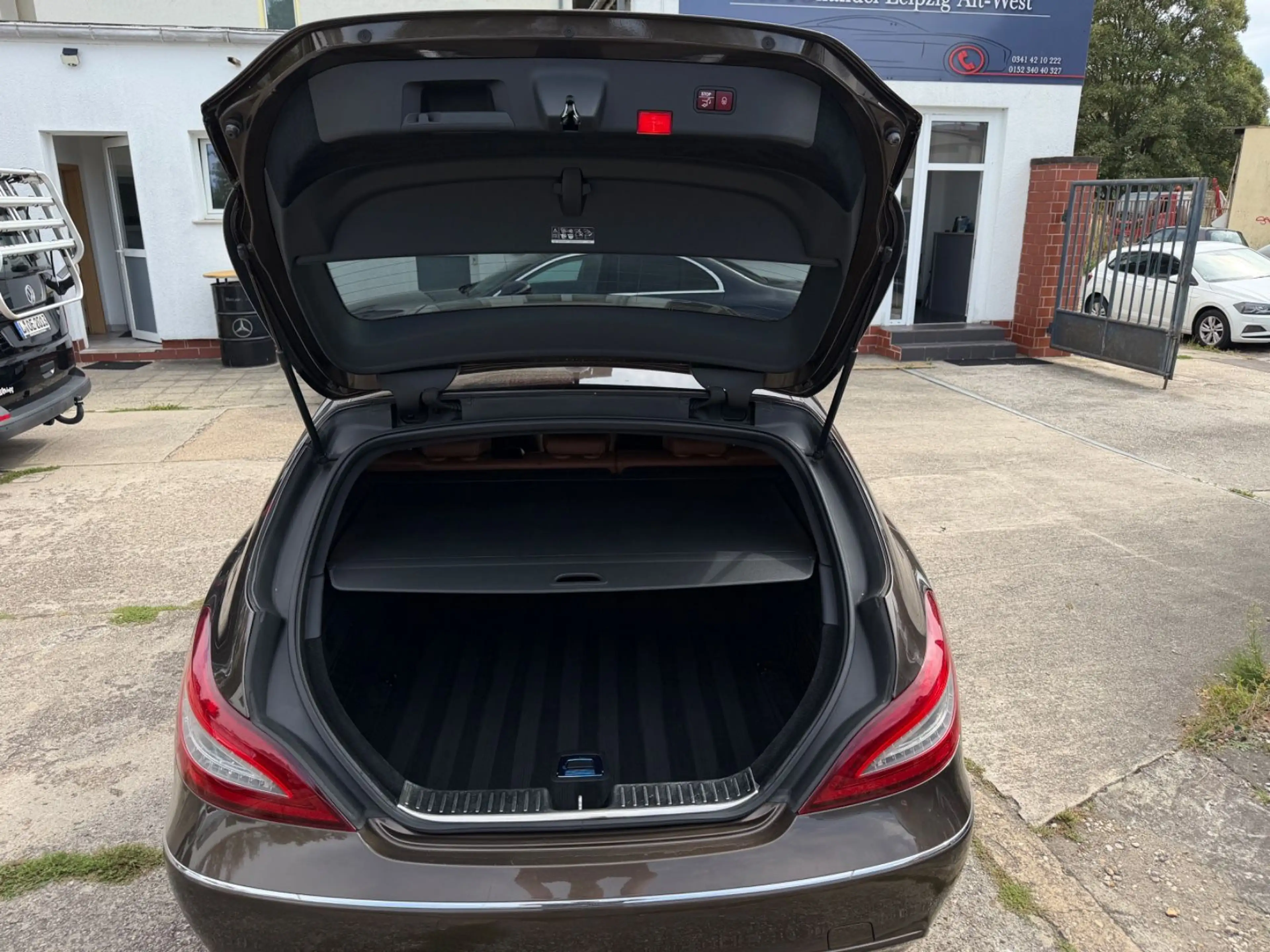 Mercedes-Benz CLS CLS 350d BlueTec 4Matic Shooting Brake — photo 9