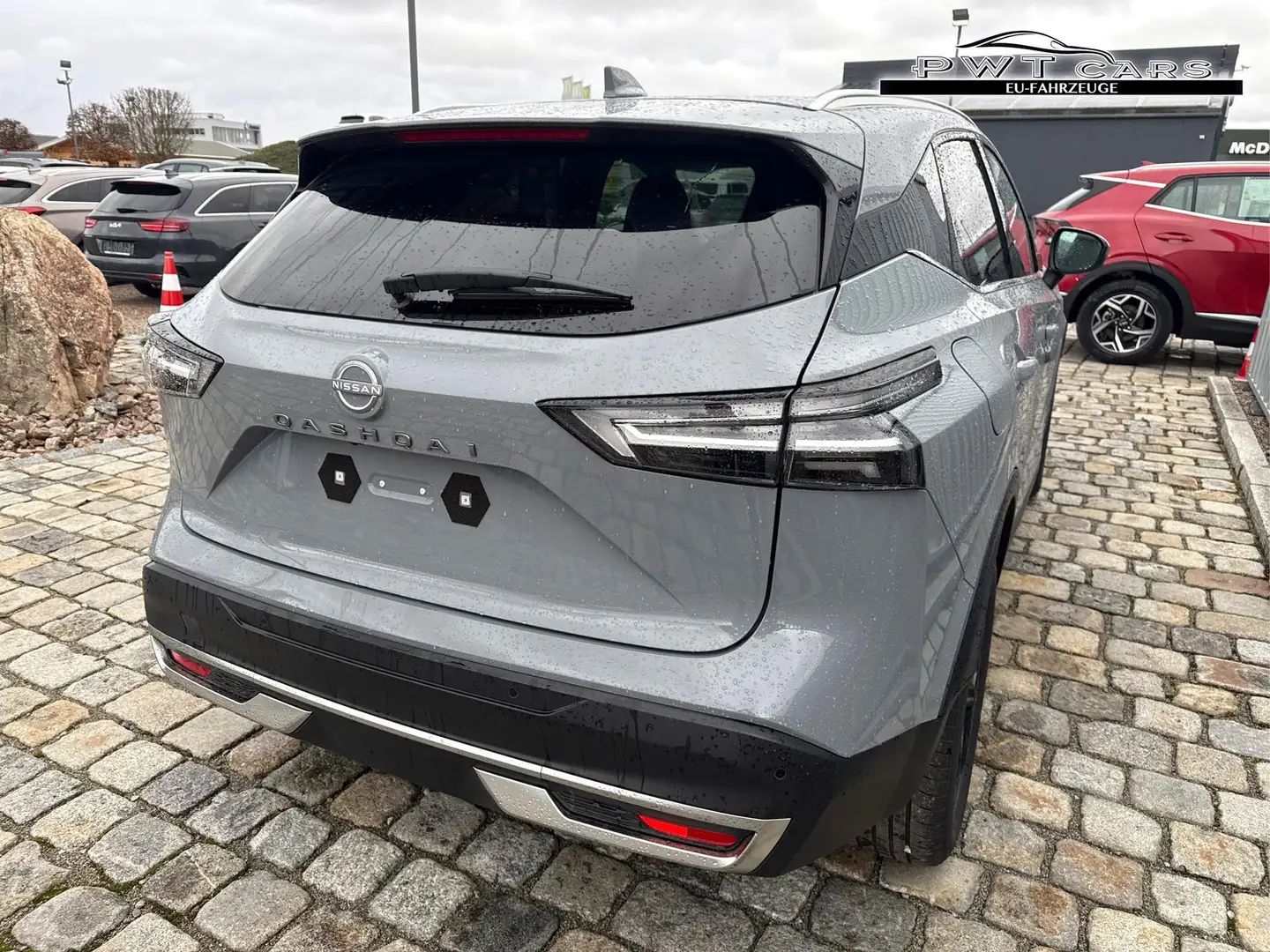 Nissan Qashqai N-Connecta 1.3 DIG-T Mild Hybrid Automatik 158 ... Grau - 2