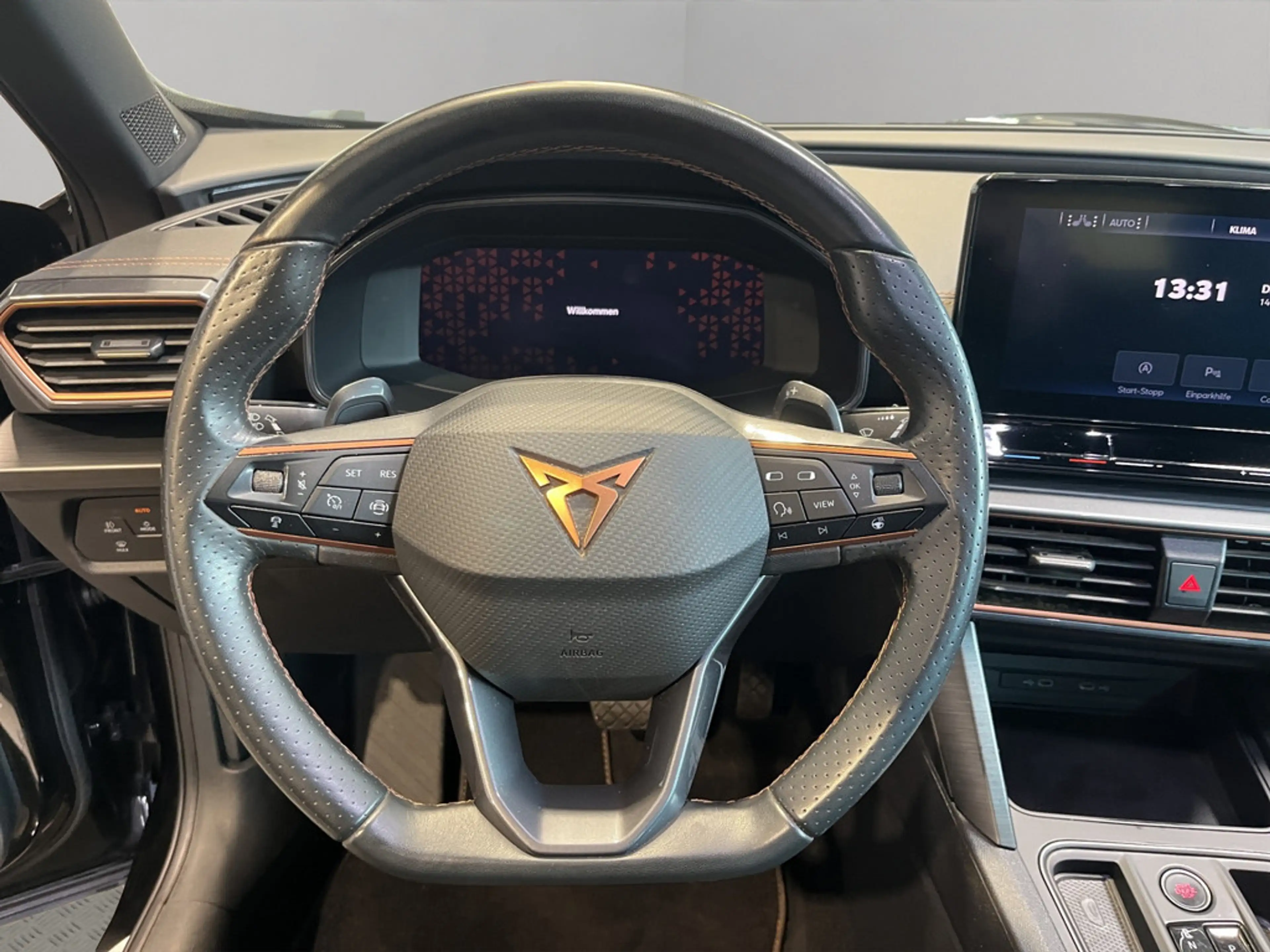 CUPRA Formentor 1.5 TSI KLIMA SHZ KAMERA ACC LED — photo 10