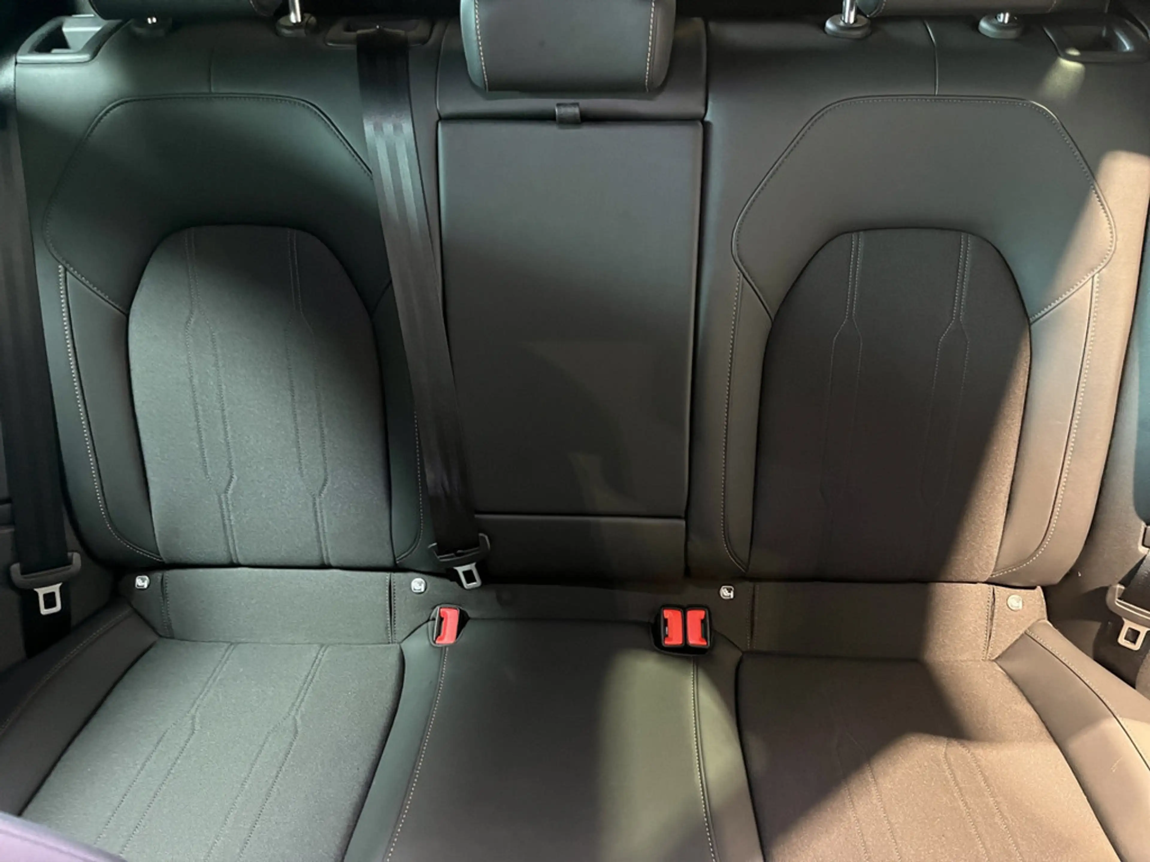 CUPRA Formentor 1.5 TSI KLIMA SHZ KAMERA ACC LED — photo 14
