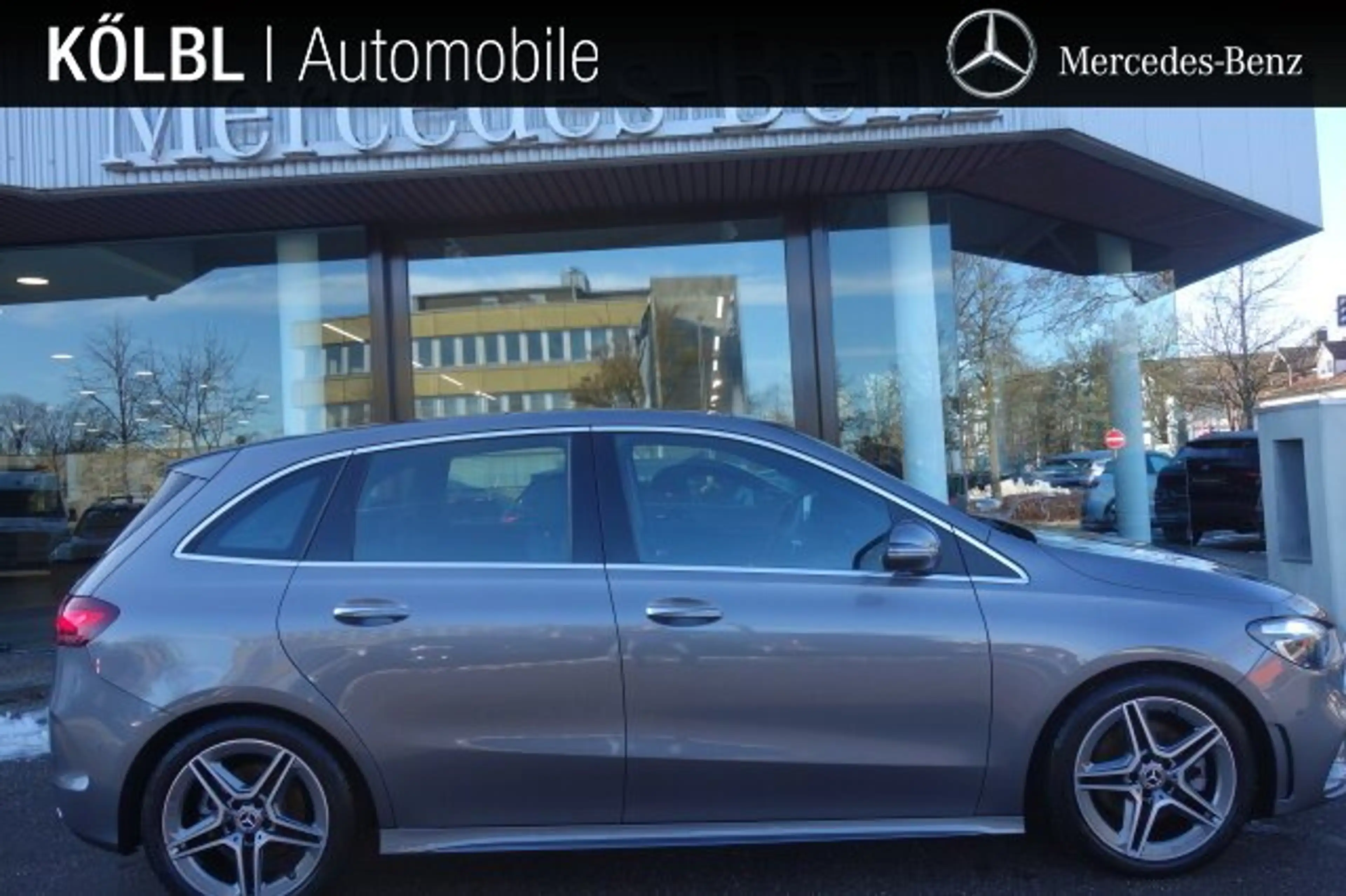 Mercedes-Benz B 220 B 220 4M AMG PANO STANDH AHK 360 DISTR LED KEYL
