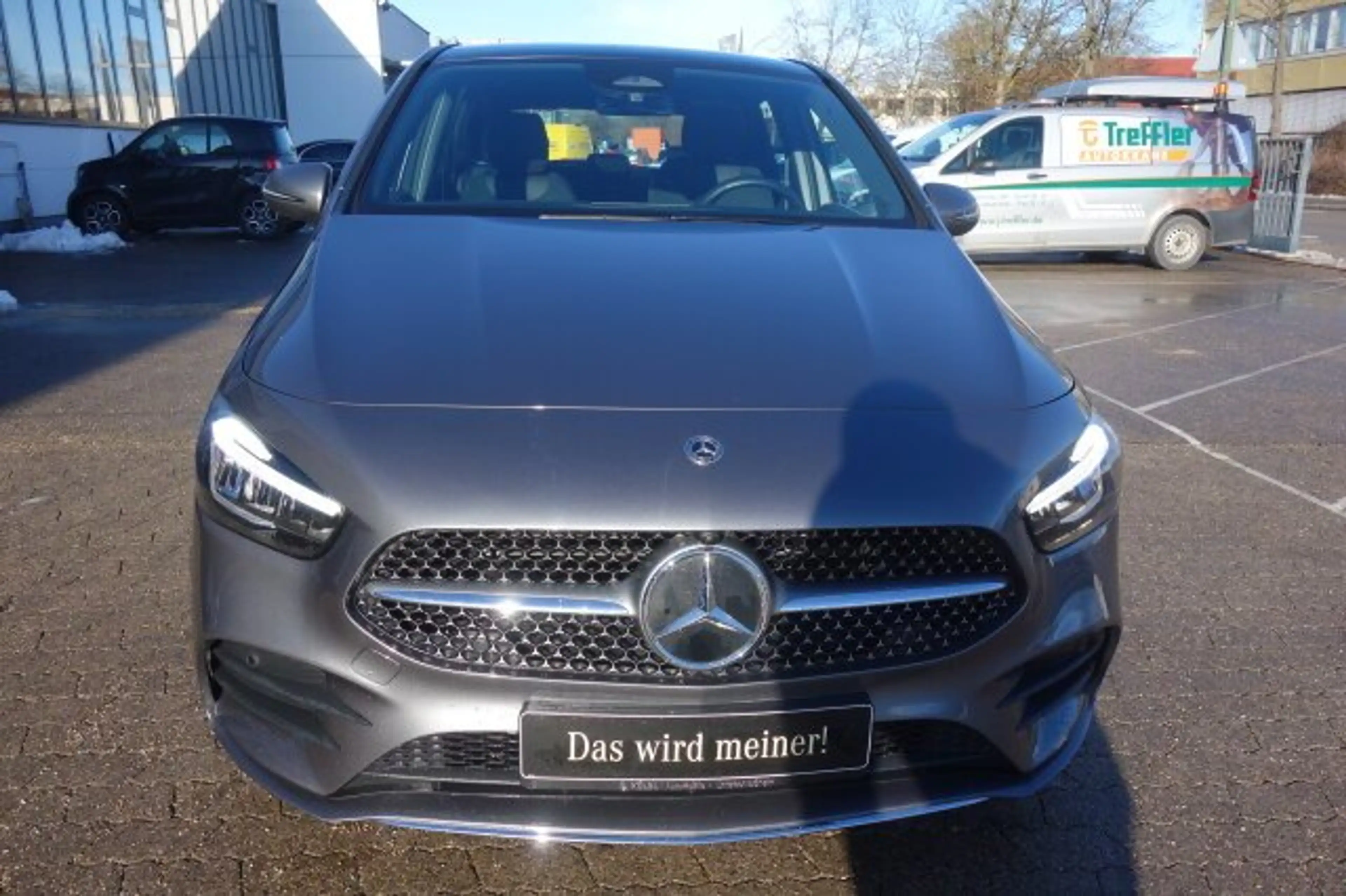 Mercedes-Benz B 220 B 220 4M AMG PANO STANDH AHK 360 DISTR LED KEYL — photo 4
