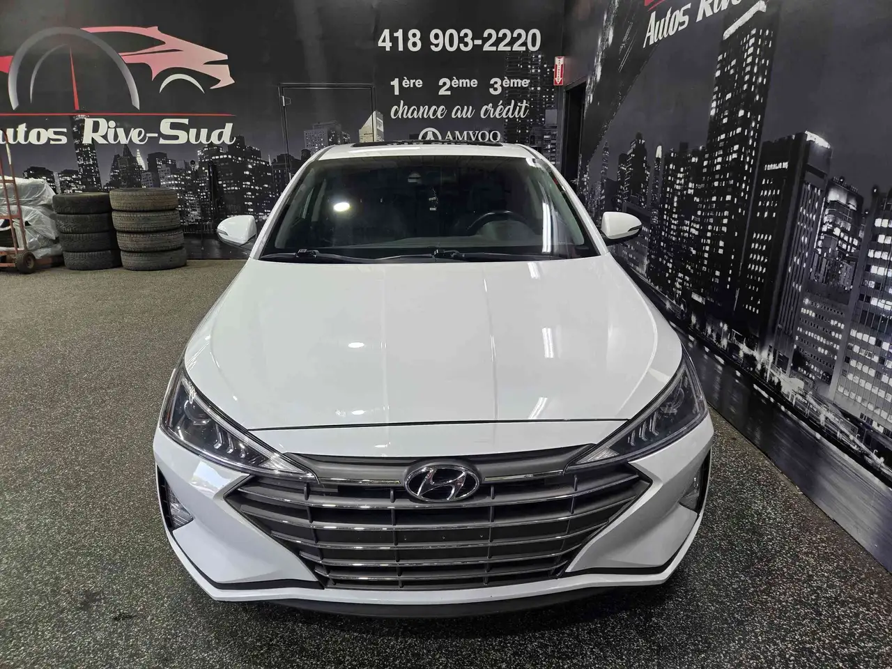 Hyundai ELANTRA fotografie Hyundai ELANTRA