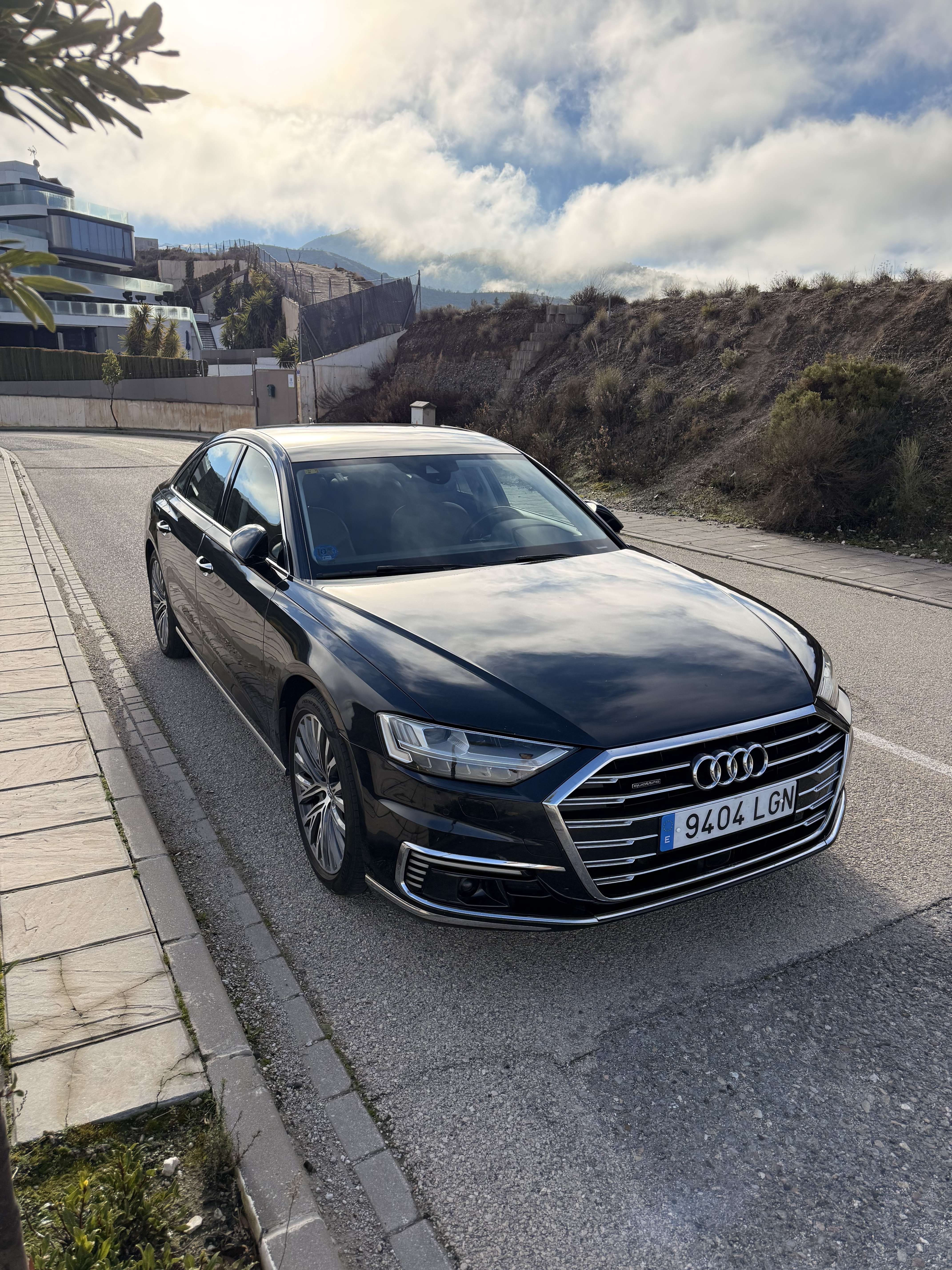 Audi A8 60 TFSIe quattro tiptronic 330kW - foto 1