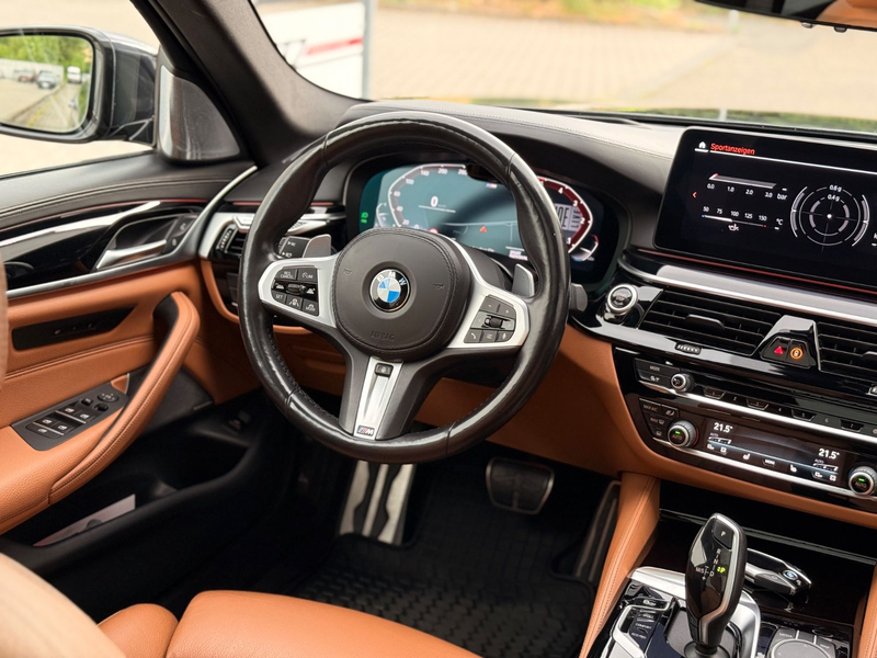 BMW 540 d xDrive M Sport/BowersWilkins/Laser/Stdhzg/ — photo 23