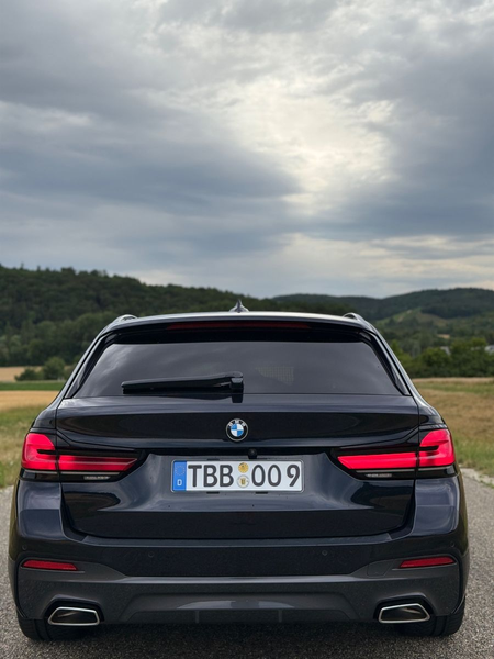 BMW 540 d xDrive M Sport/BowersWilkins/Laser/Stdhzg/ — photo 16