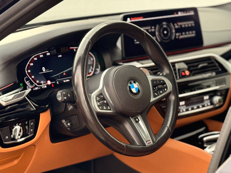 BMW 540 d xDrive M Sport/BowersWilkins/Laser/Stdhzg/ — photo 24