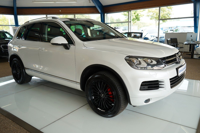 Volkswagen Touareg V6 TDI BMT Bi-XENON / NAVI / LEDER / PDC — photo 2