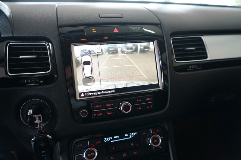 Volkswagen Touareg V6 TDI BMT Bi-XENON / NAVI / LEDER / PDC — photo 15