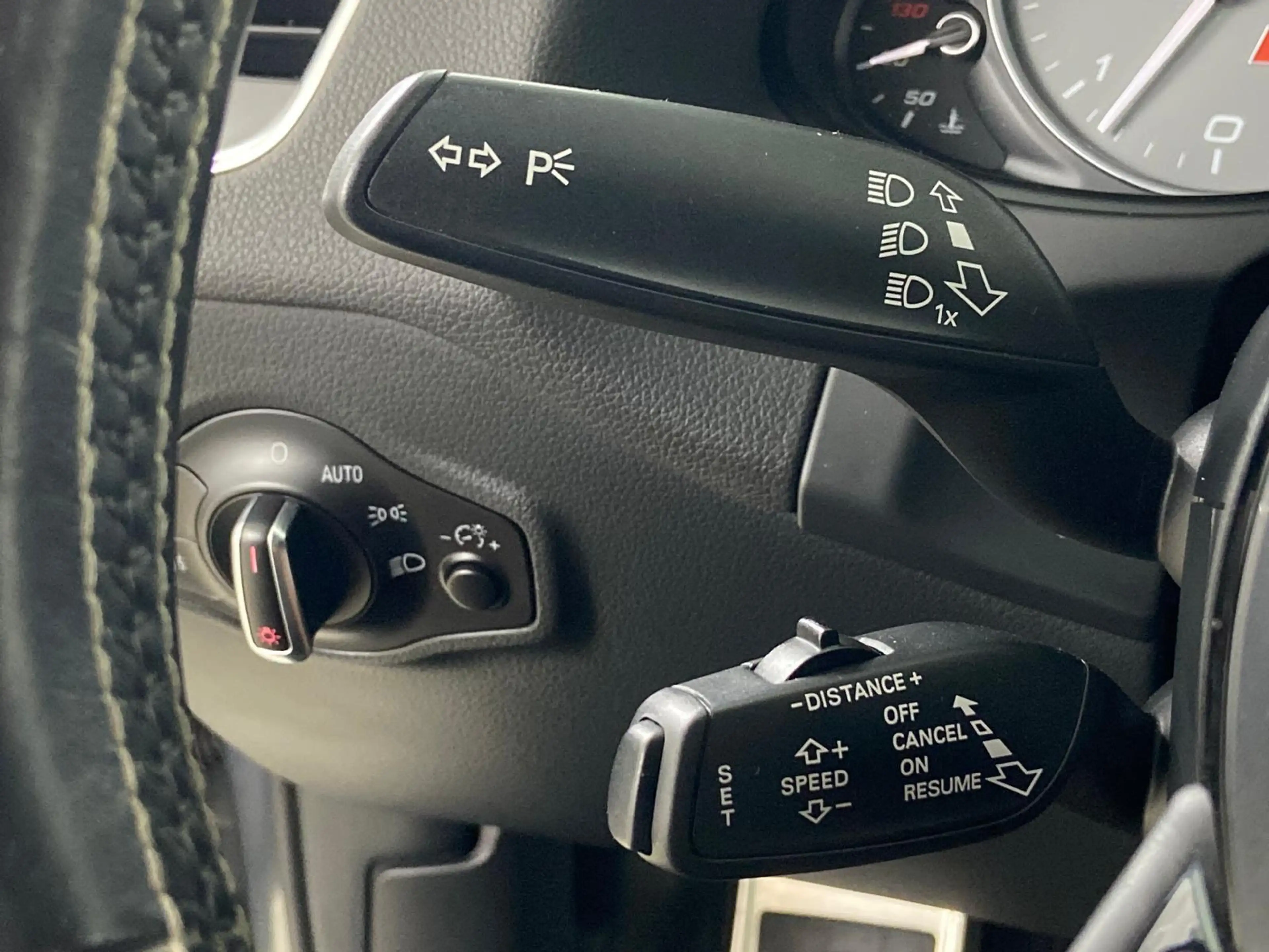 Audi SQ5 3.0 TDI competition quattro ACC B&O Kamera Memory — photo 12