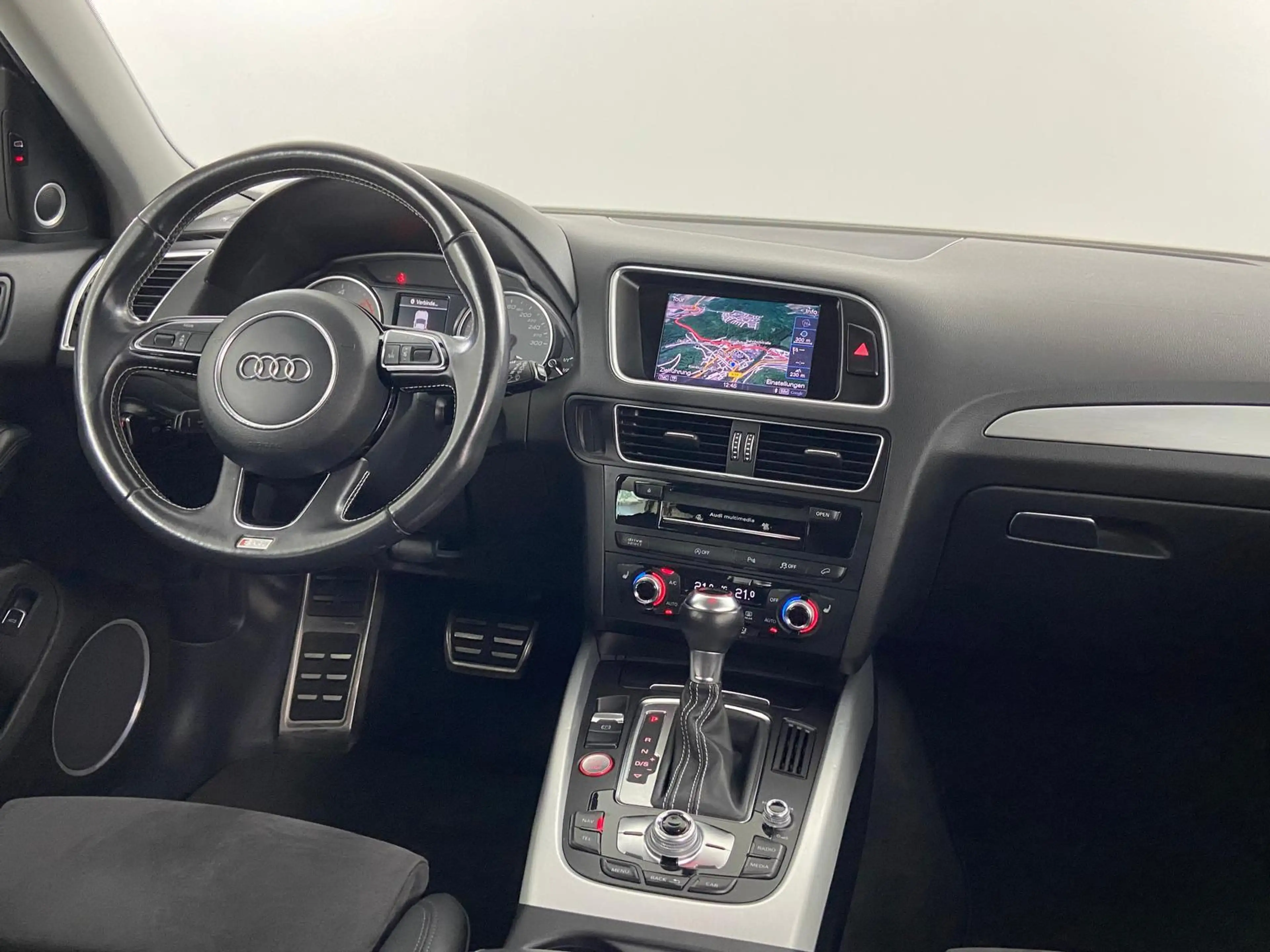 Audi SQ5 3.0 TDI competition quattro ACC B&O Kamera Memory — photo 9