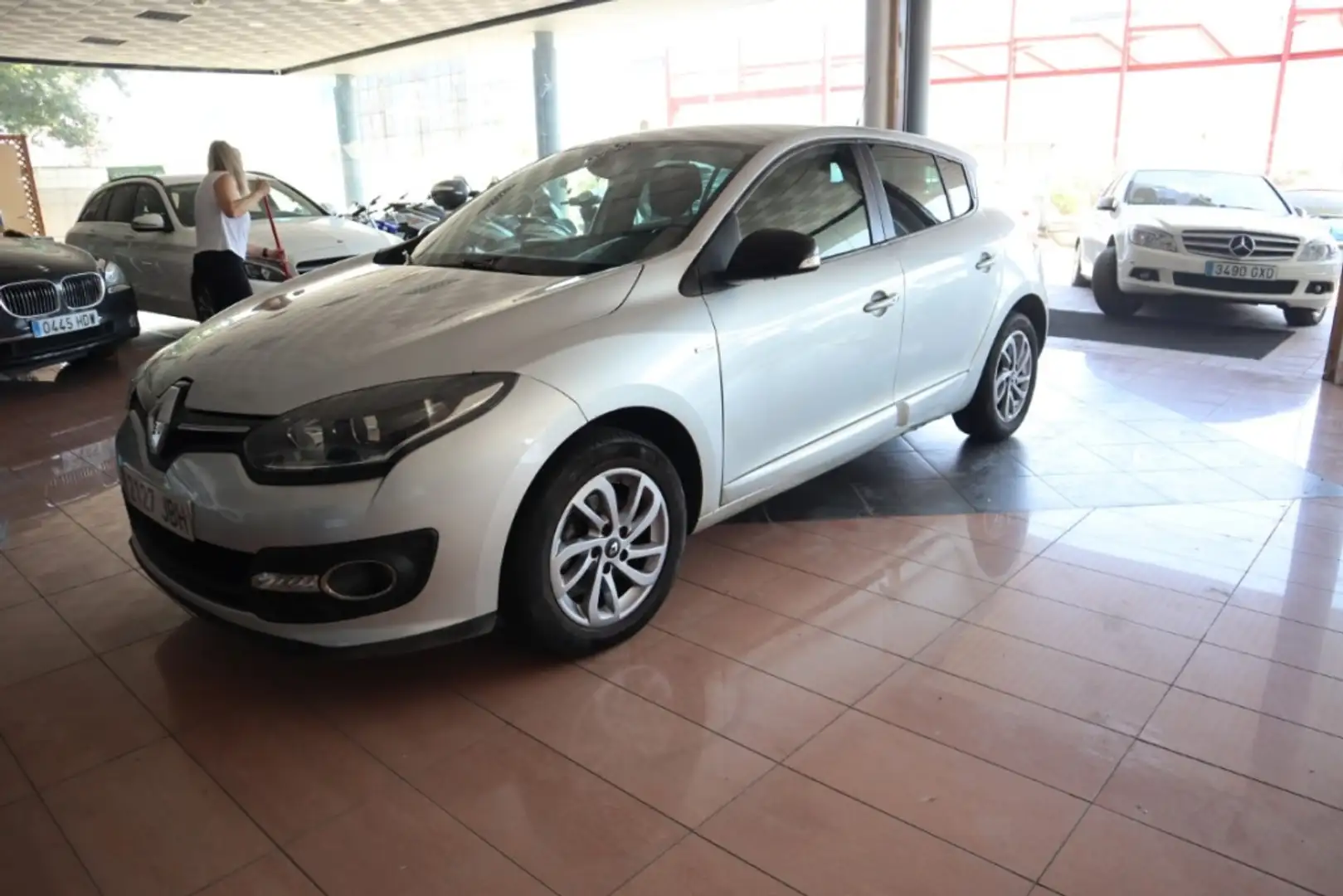 Renault Megane 1.5dCi Limited 110 Gris - 1