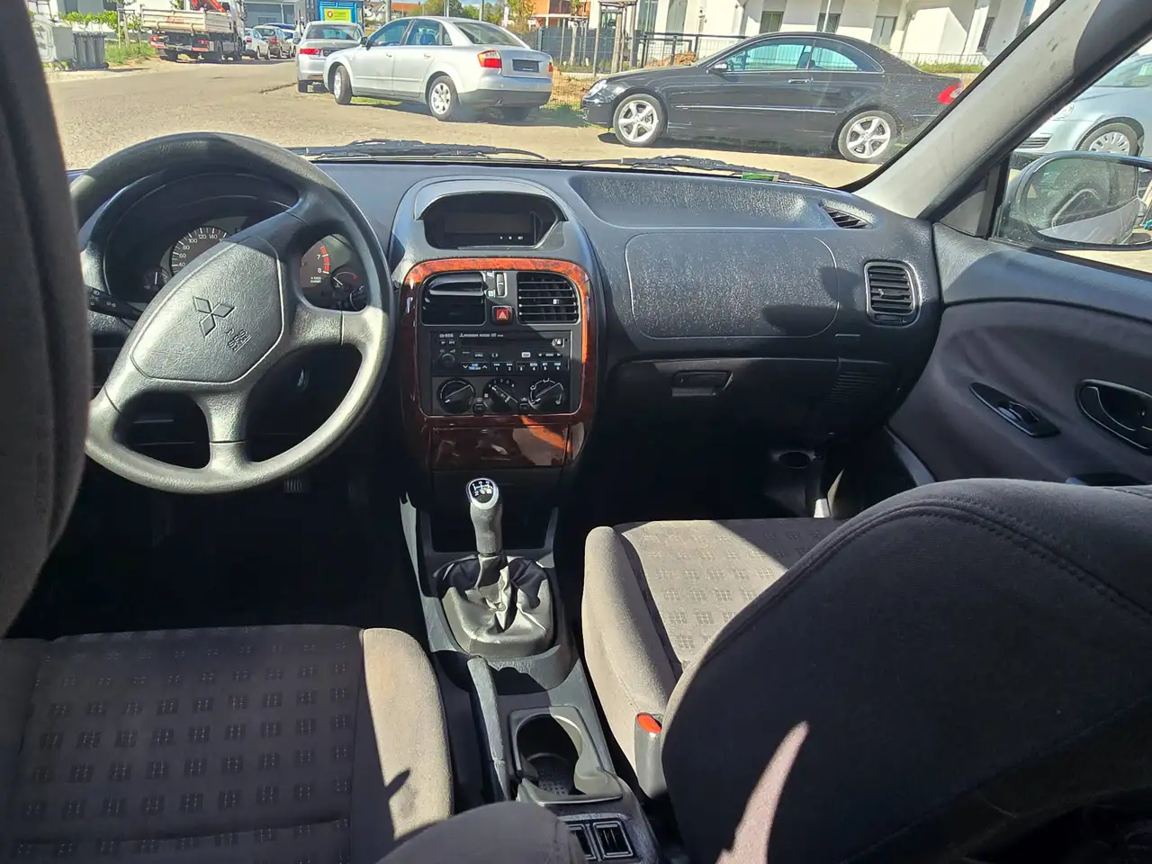 Mitsubishi Carisma GDI Classic 1800, foto 12